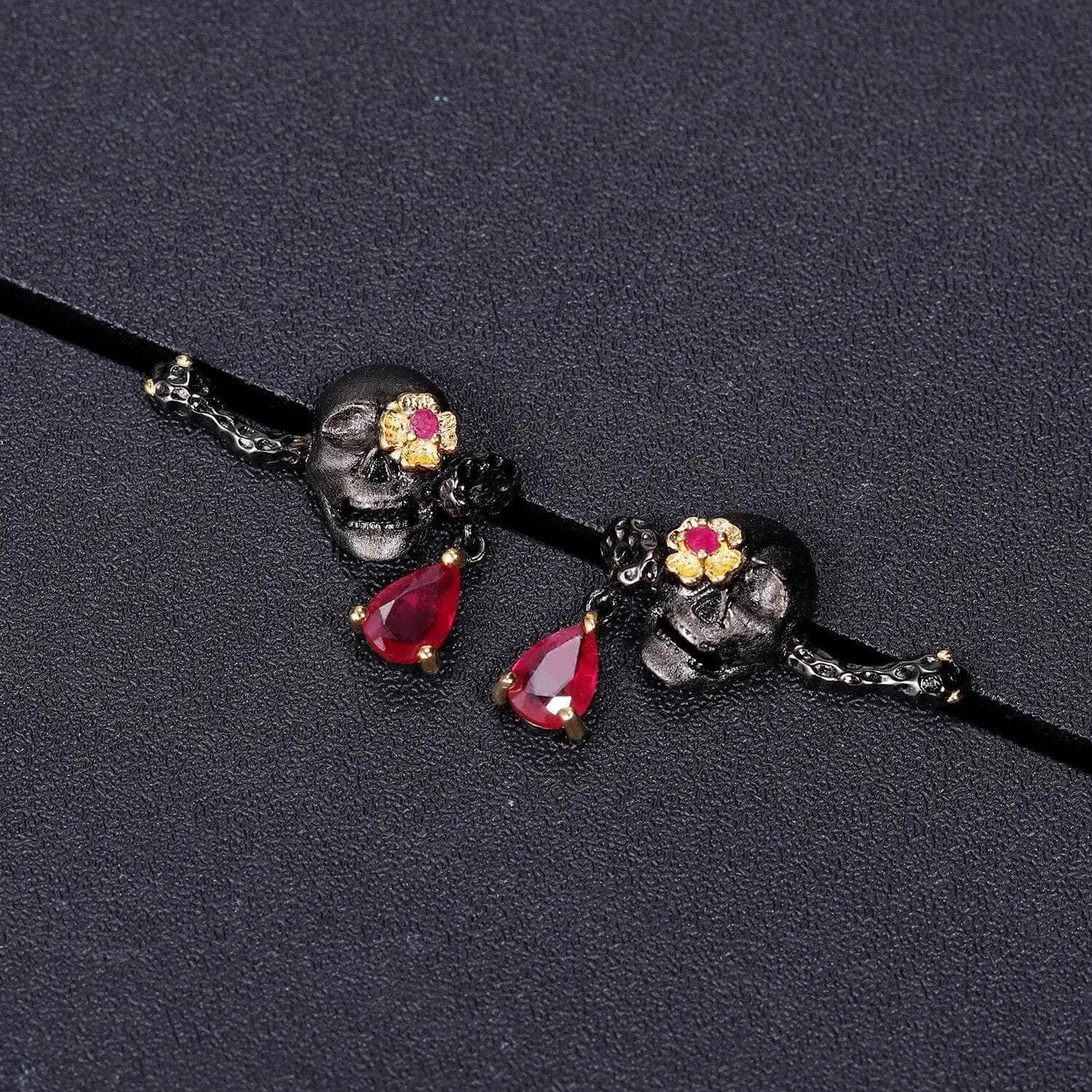 1.26Ct Natural Ruby Gemstone Skull Earrings