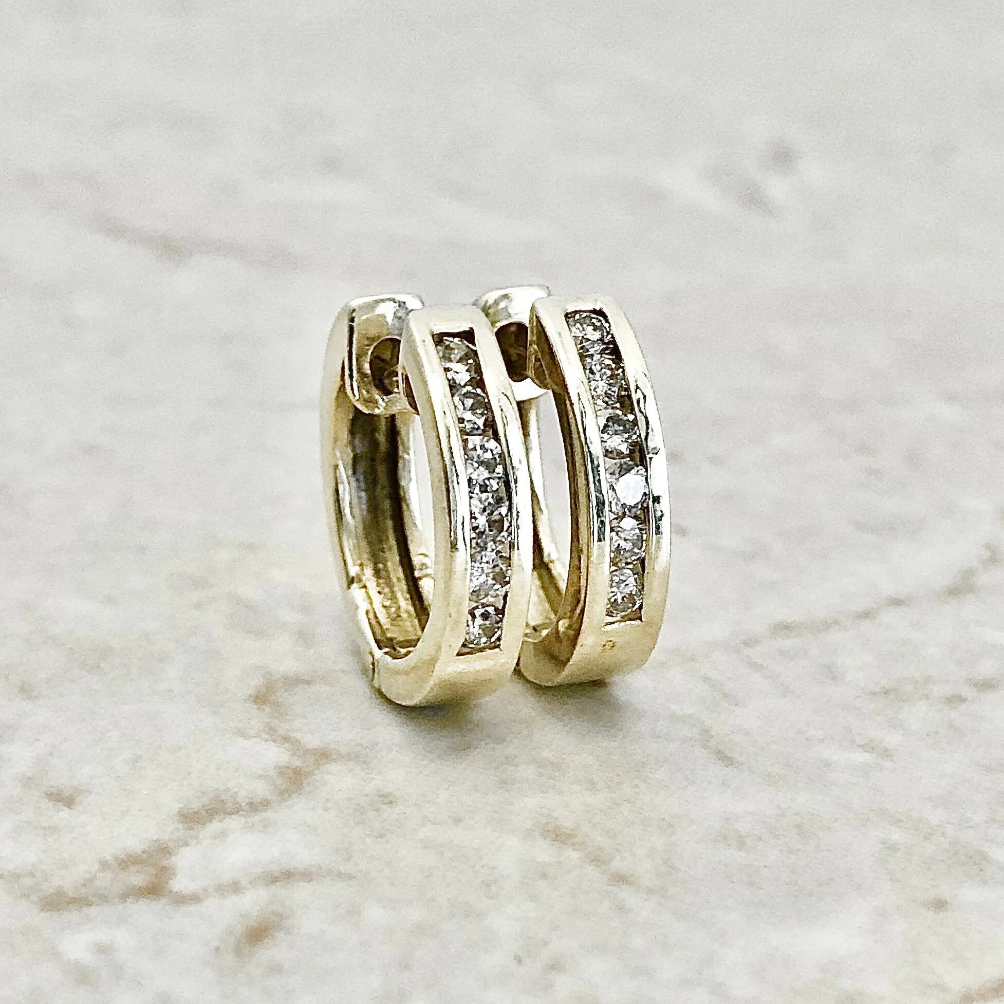 14 Karat Yellow Gold 0.40 Carat Diamond Huggie Hoop Earrings