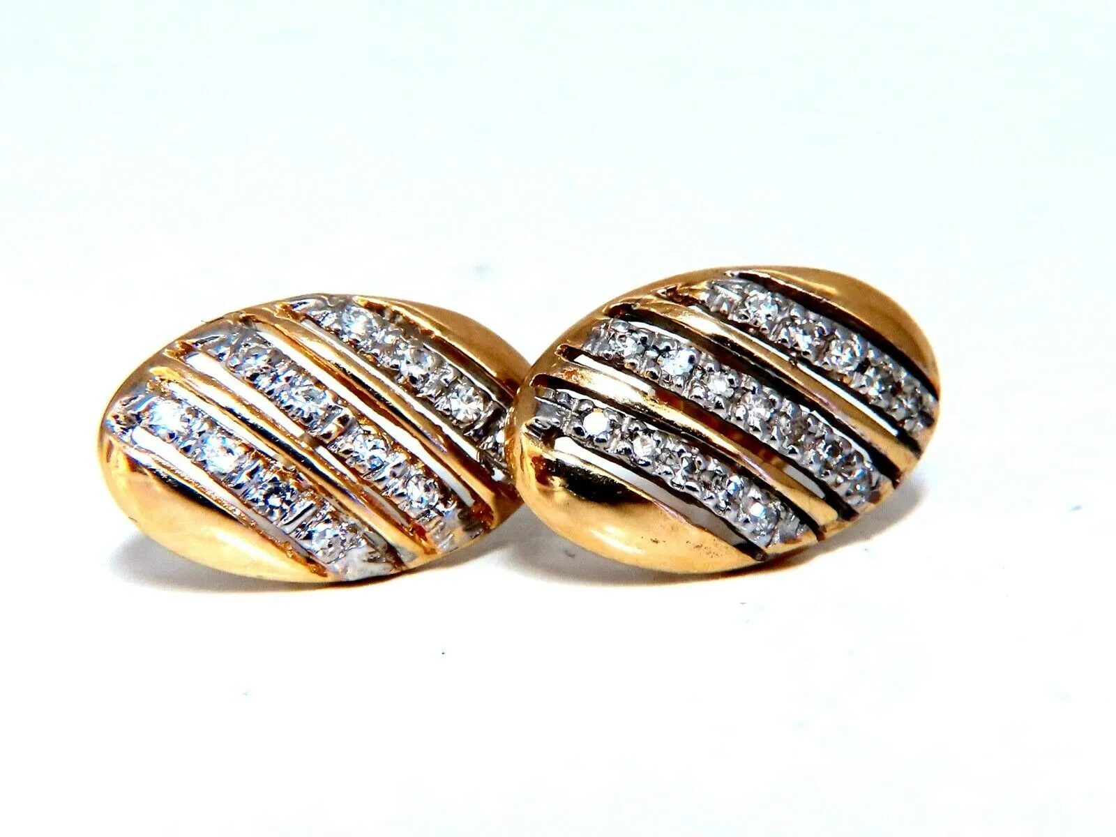 .20ct natural round diamonds oval striped earrings 14kt