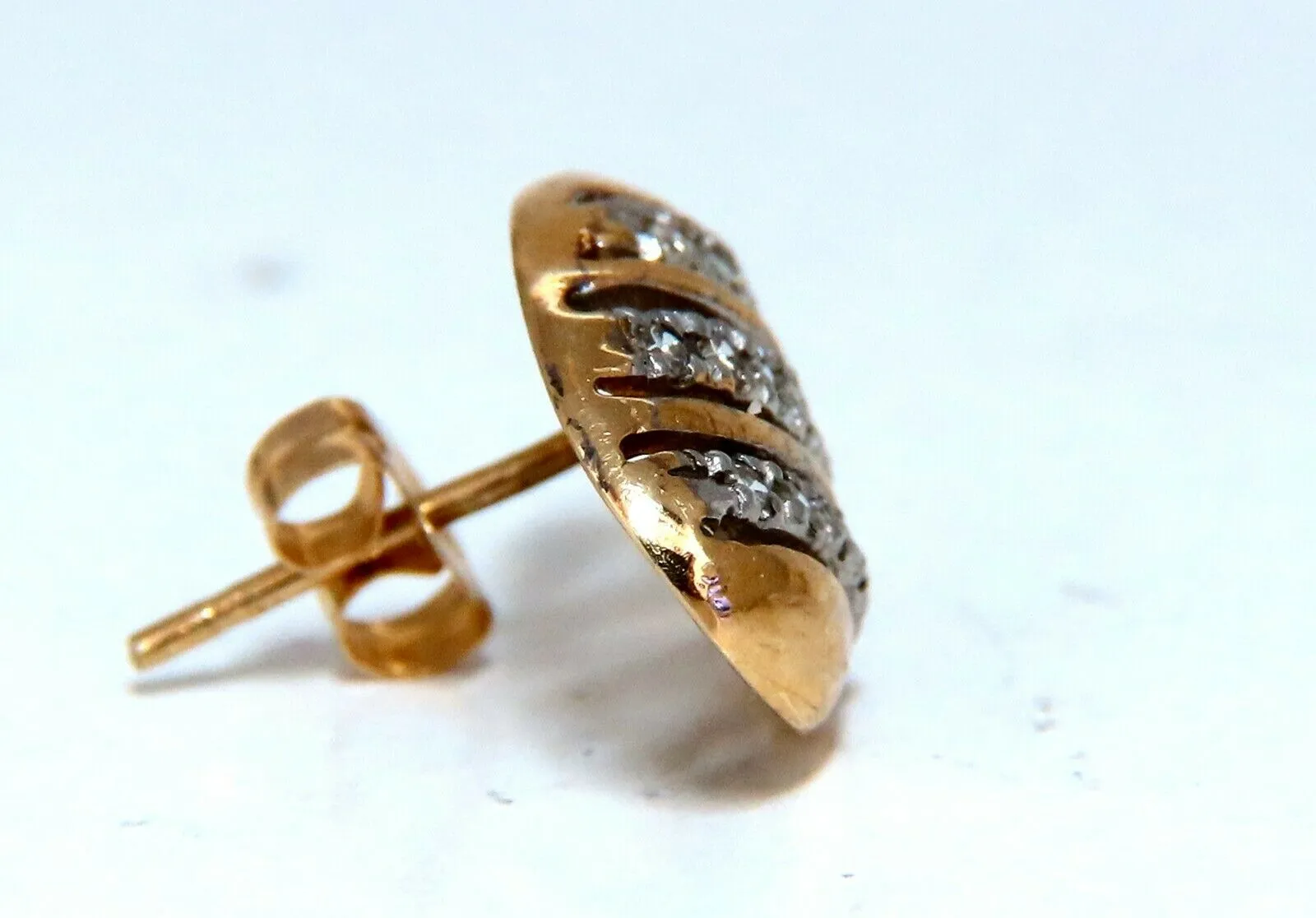 .20ct natural round diamonds oval striped earrings 14kt