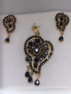 22K Yellow Gold and Sapphire Pendant and Earring Set