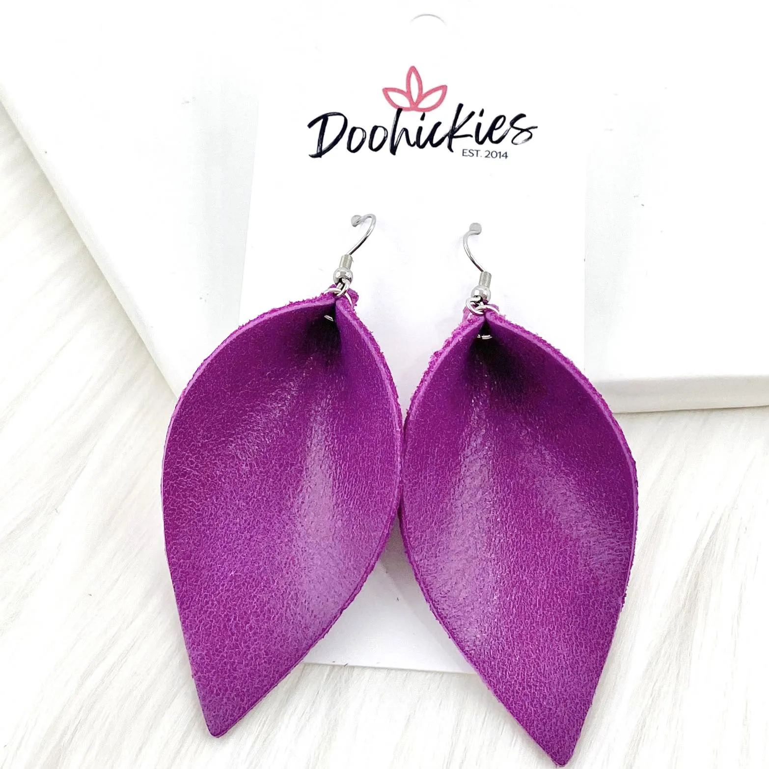2.5" Plum Riviera Petals