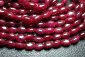 4 Inch Strand Natural Dyed Ruby Smooth Oval Beads, 8-6mm Size
