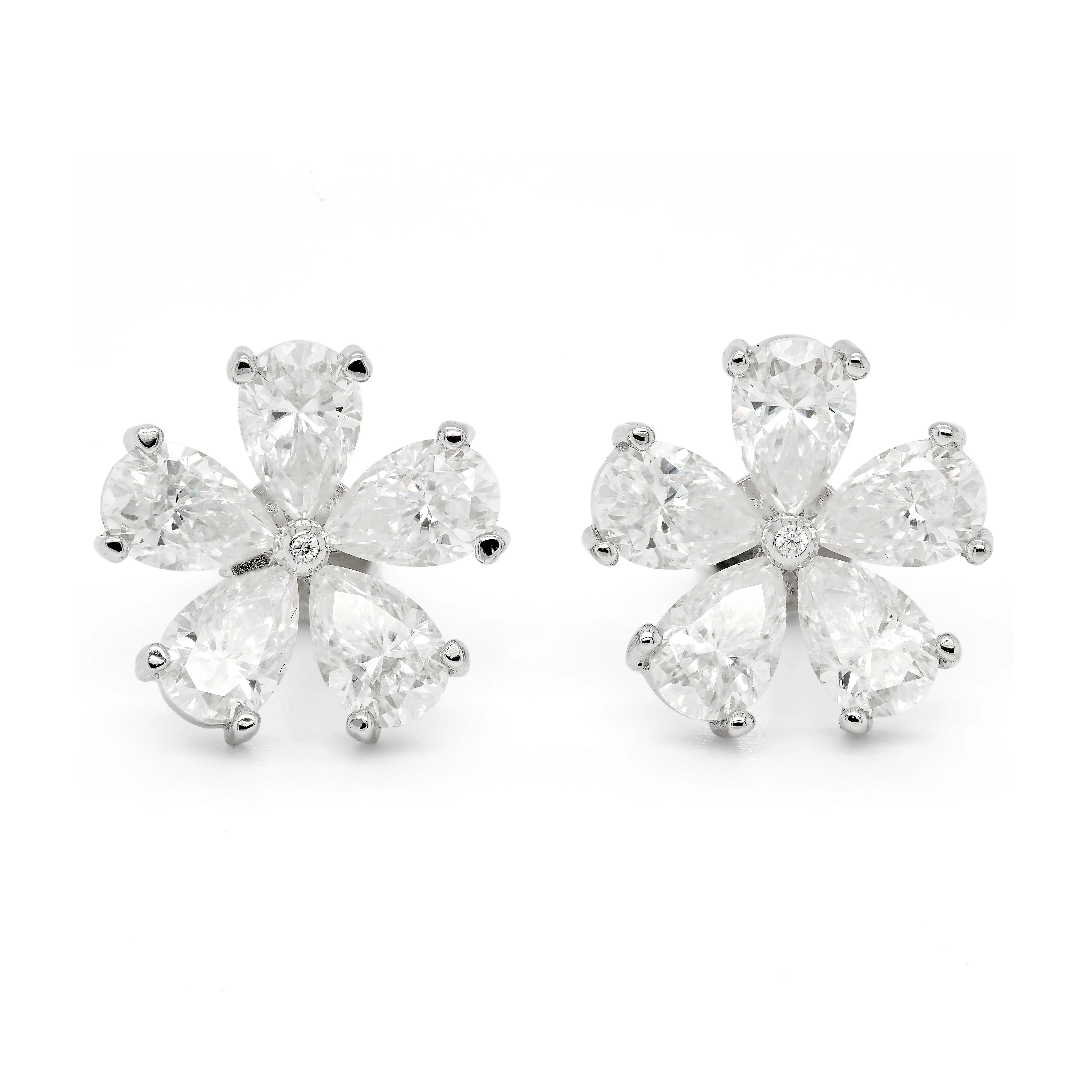 5.01 d.e.w cts Moissanite Stud Earrings