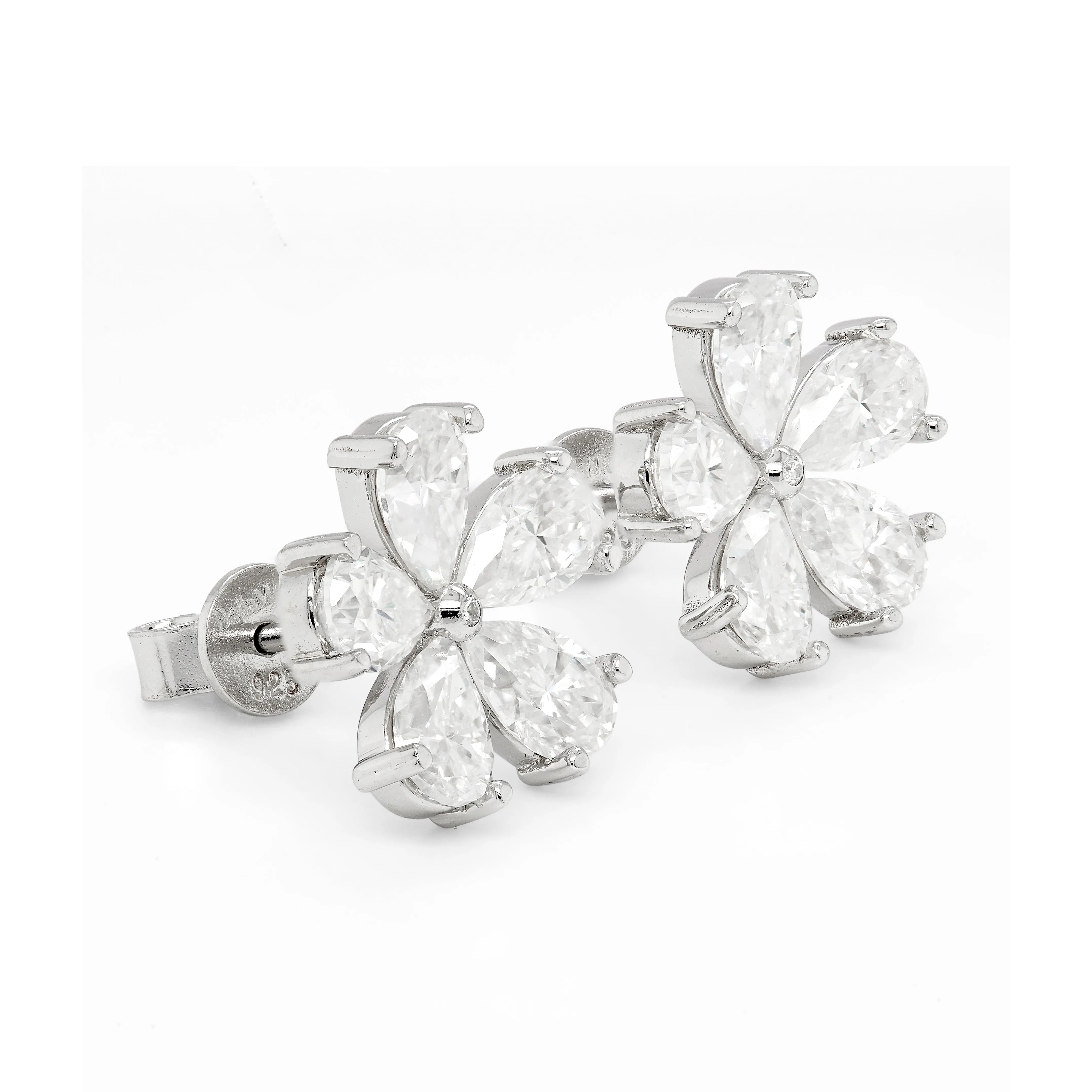 5.01 d.e.w cts Moissanite Stud Earrings