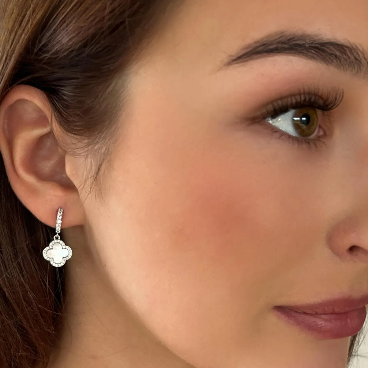 Absolute Silver Clover Hoop Earrings - Mother Of Pearl