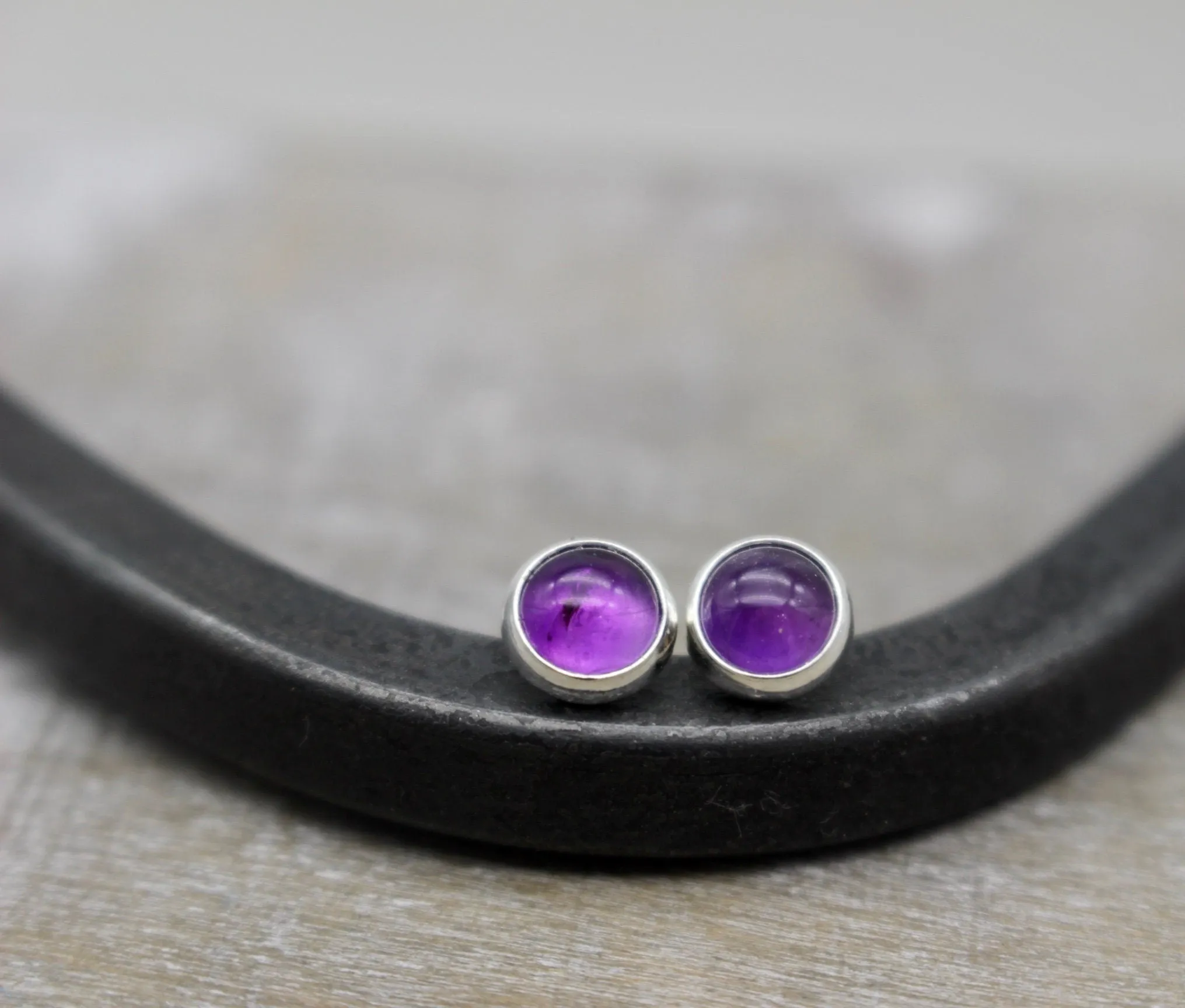Amethyst 6mm Stud Earrings