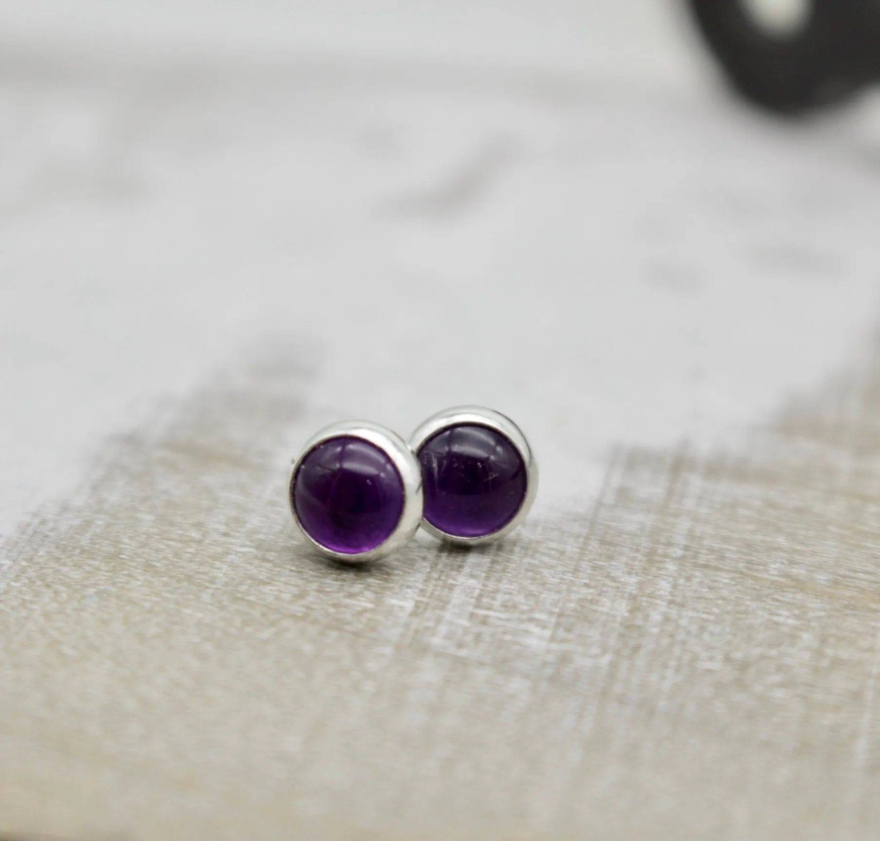 Amethyst 6mm Stud Earrings