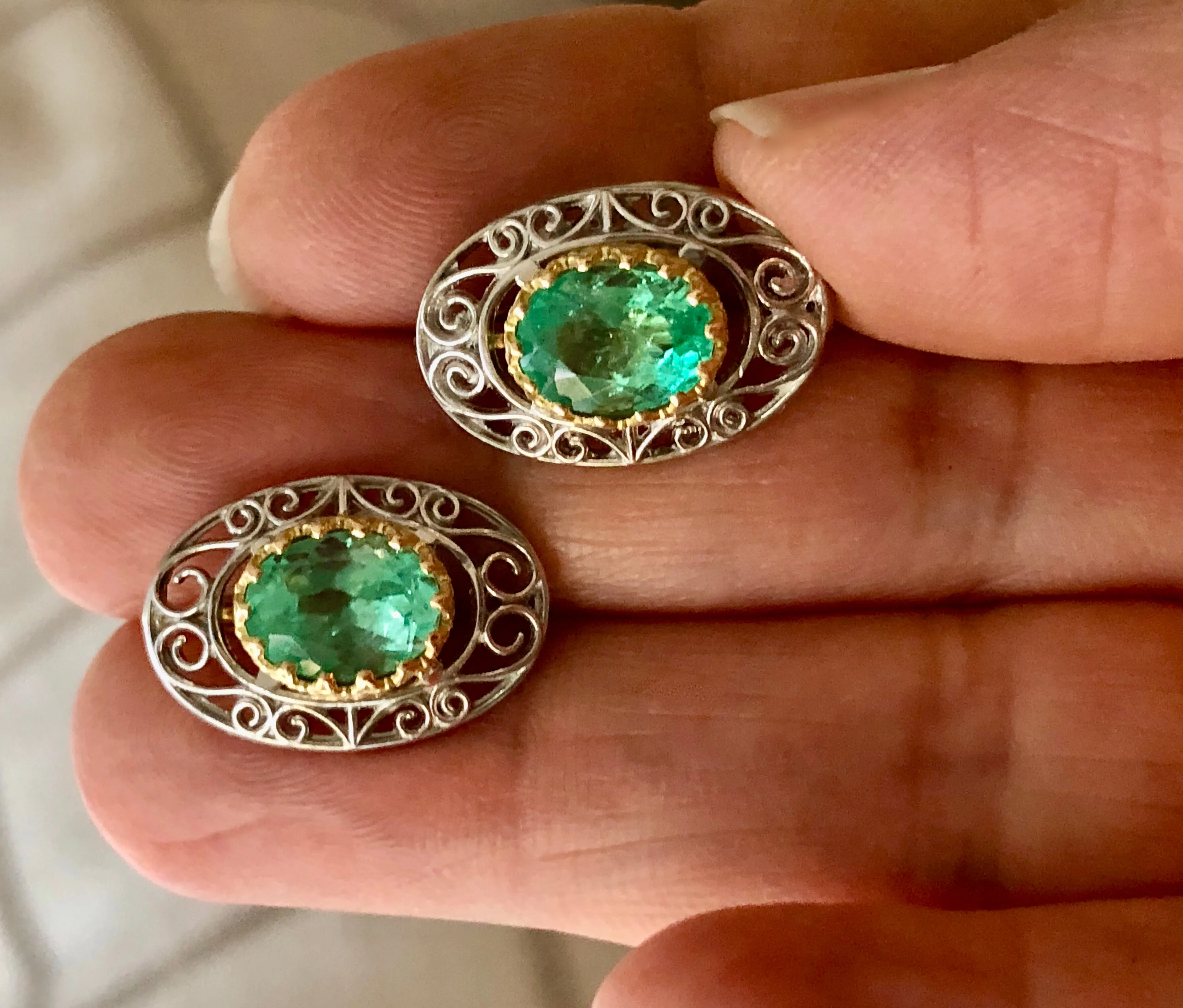 Antique Style Emerald 18K Gold Platinum Drop Earrings