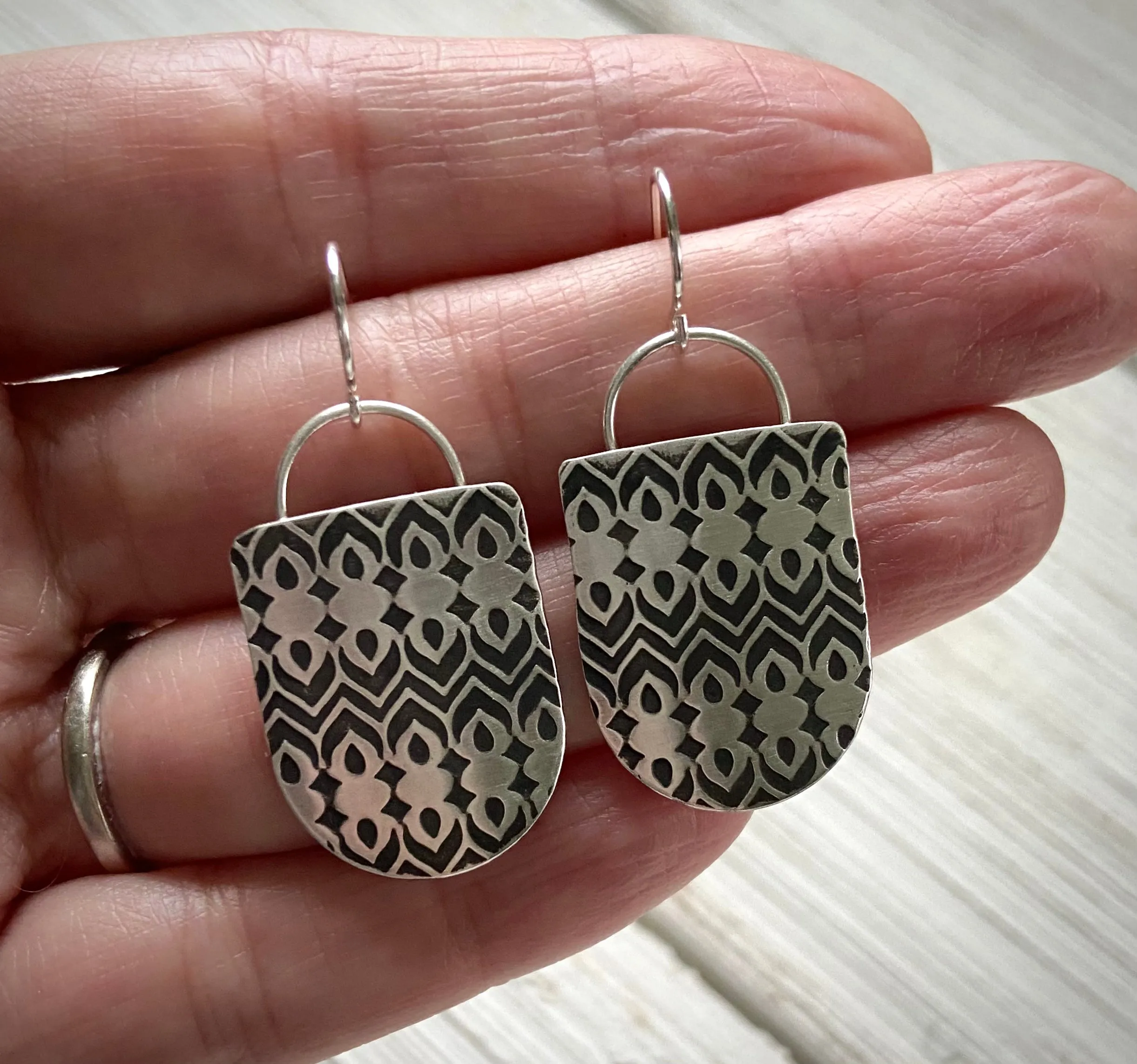 Arabesque Paddle Earring