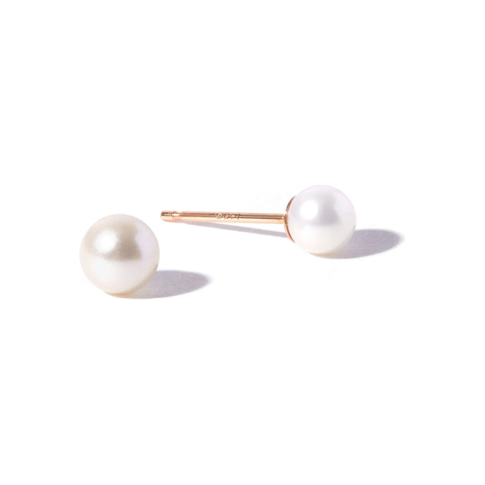 BABY PEARL STUD