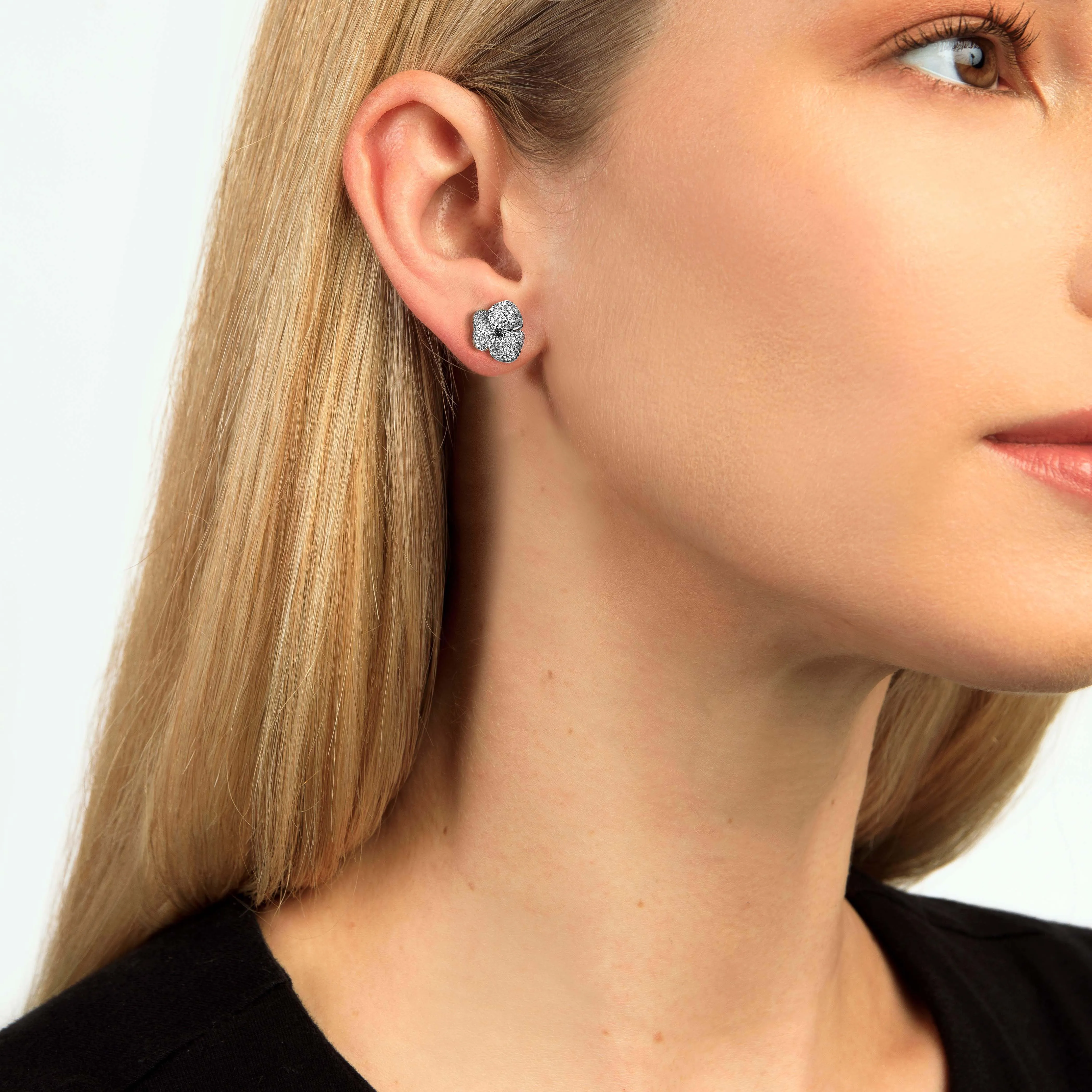 Bloom Small Flower White Diamond Earrings
