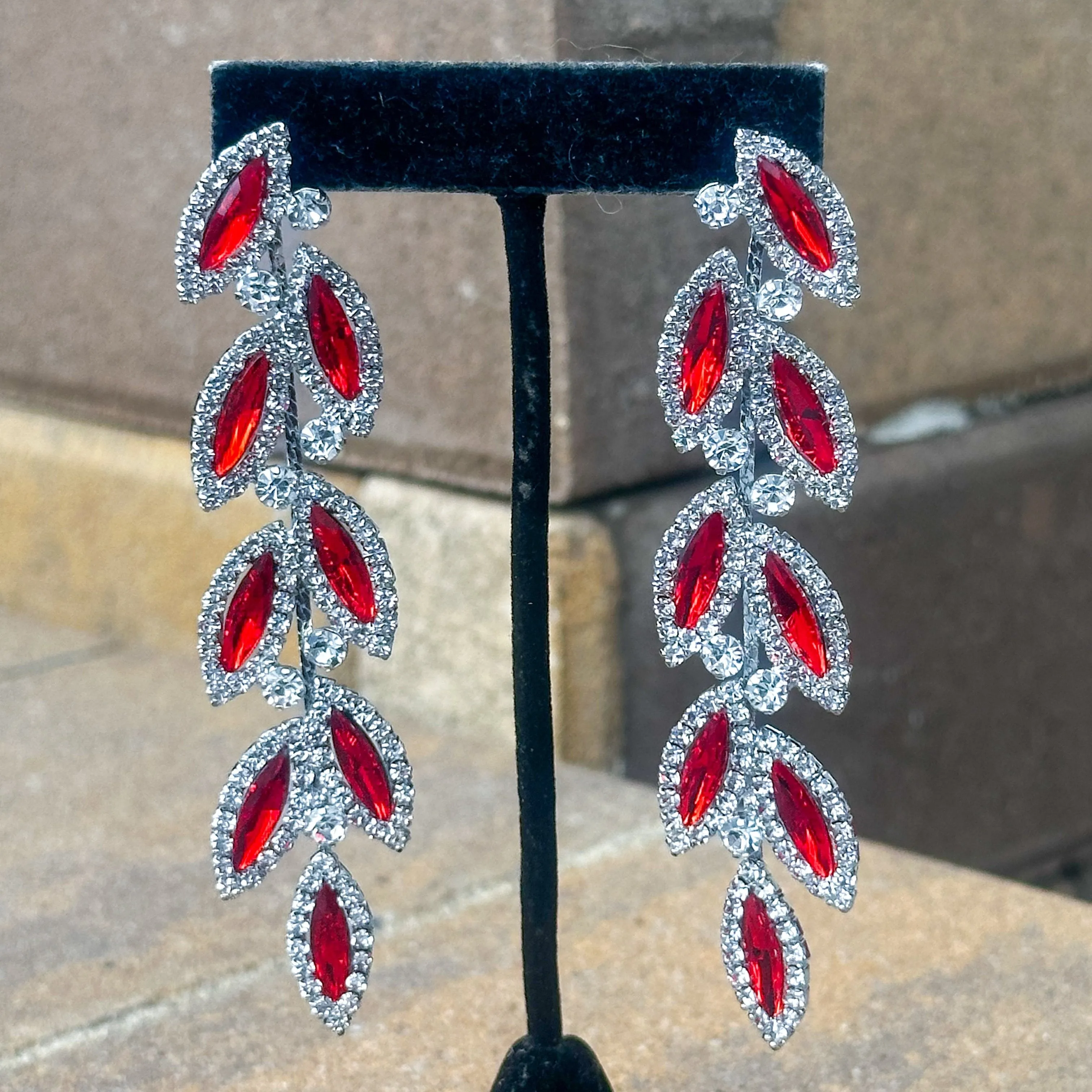 CHARLO - clear red vine marquise rhinestone earrings (silver)