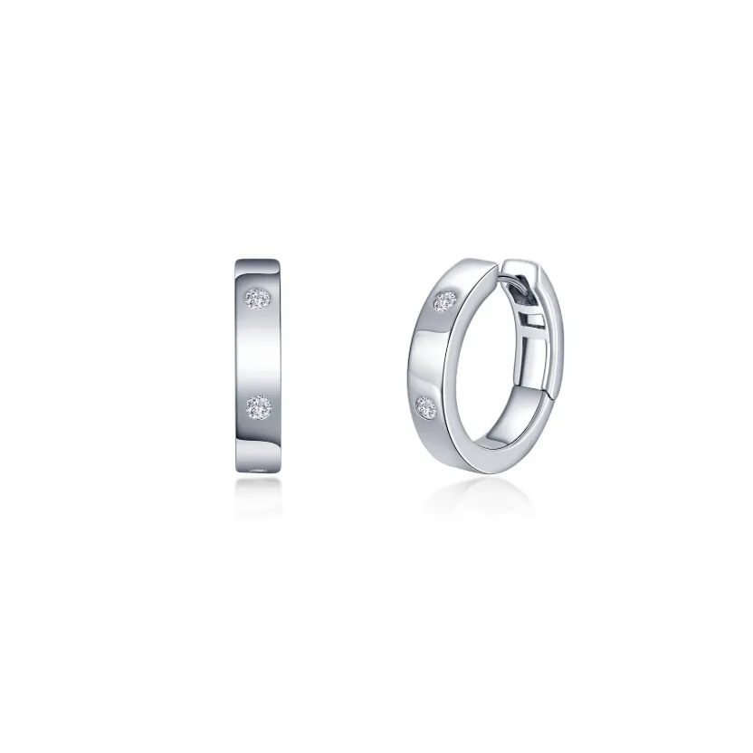 Classic 0.3 CTTW Clip Earring