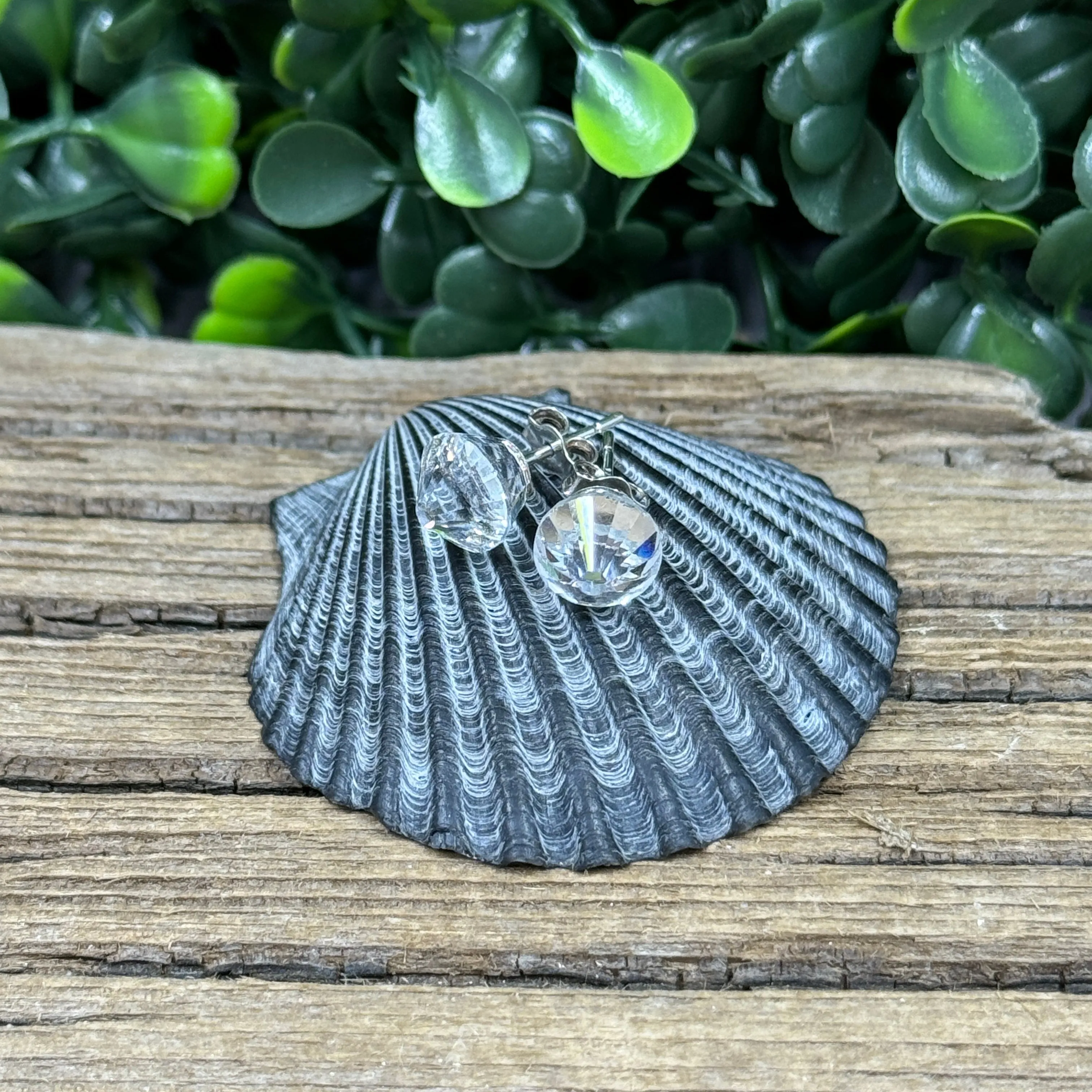 Clear Vintage Crystal Earrings on Sterling Silver Posts – 6mm Sparkle