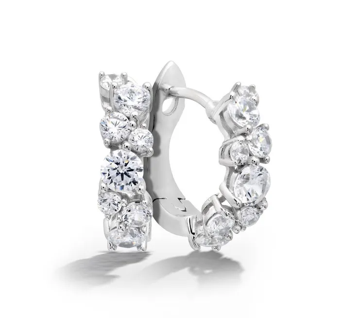 CLUSTER PETITE HOOP EARRINGS FINISHED IN PURE PLATINUM 9011010E00CZ