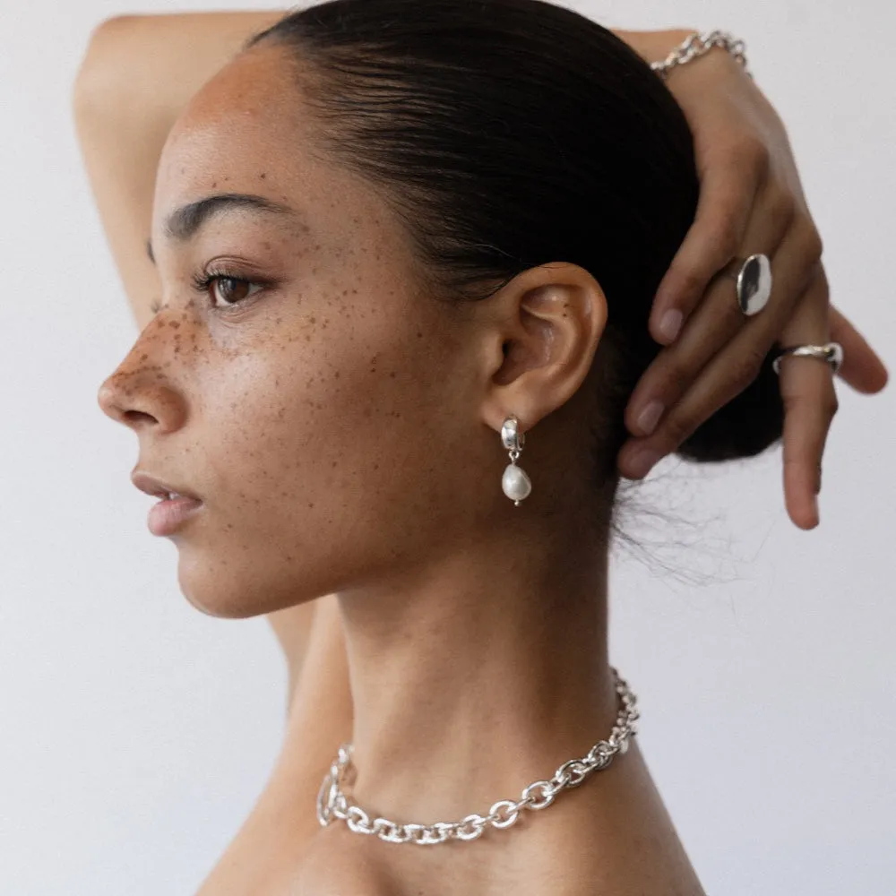Cocoon Hoops | Silver   Pearl