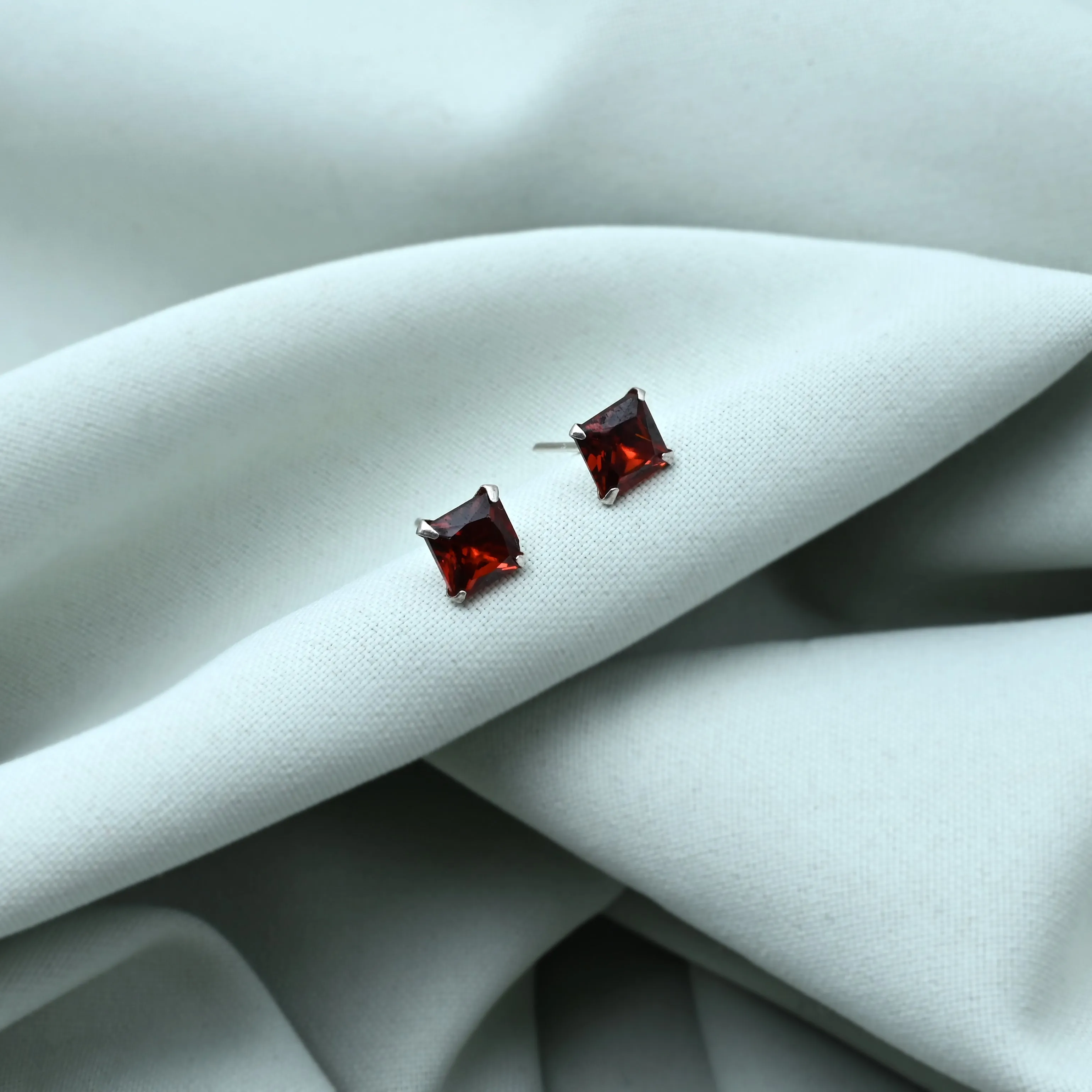 Color Your Spark Stones Unisex Silver Earrings in Vibrant Hues