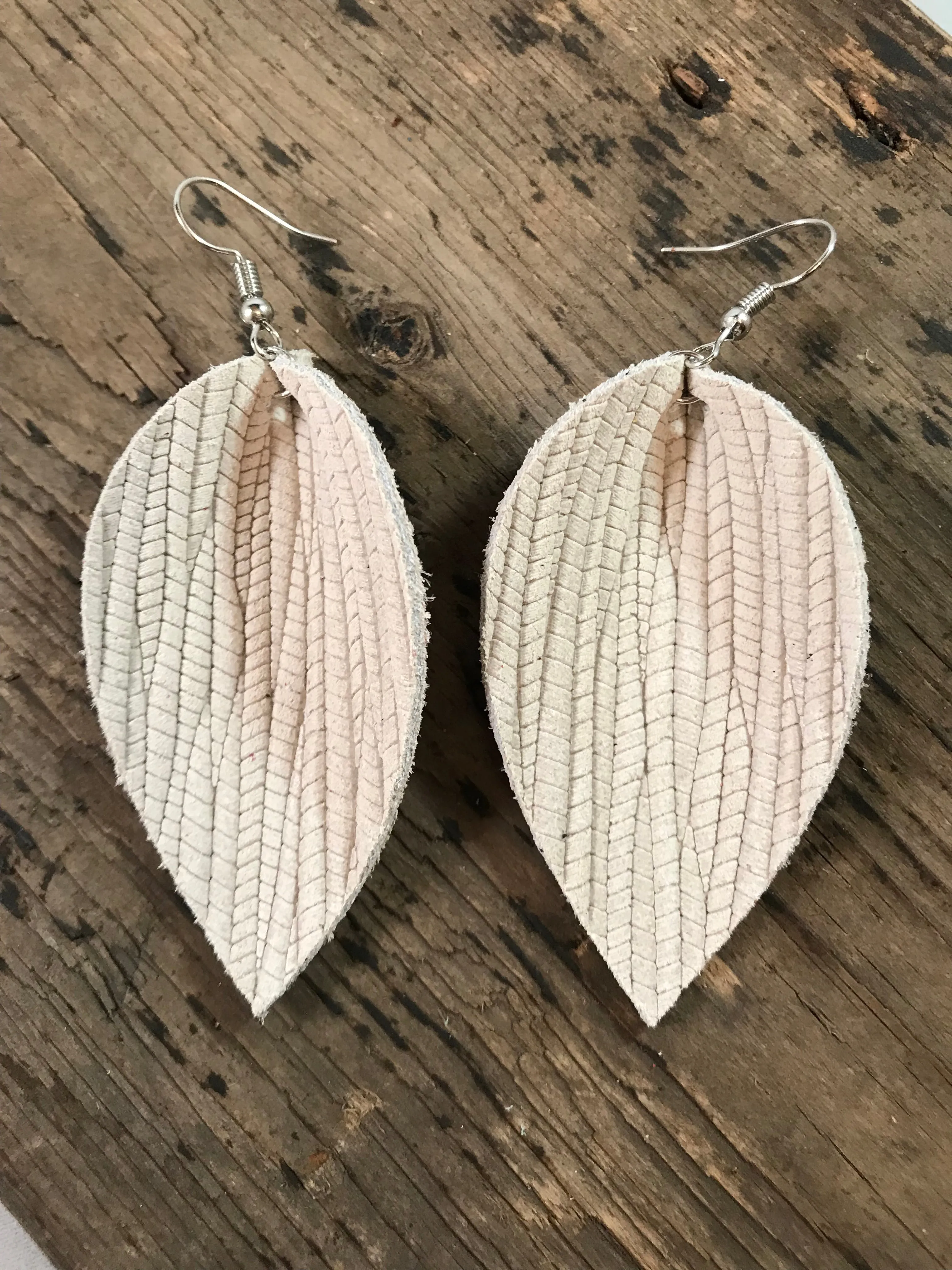 Cream palm leaf textured leather earring