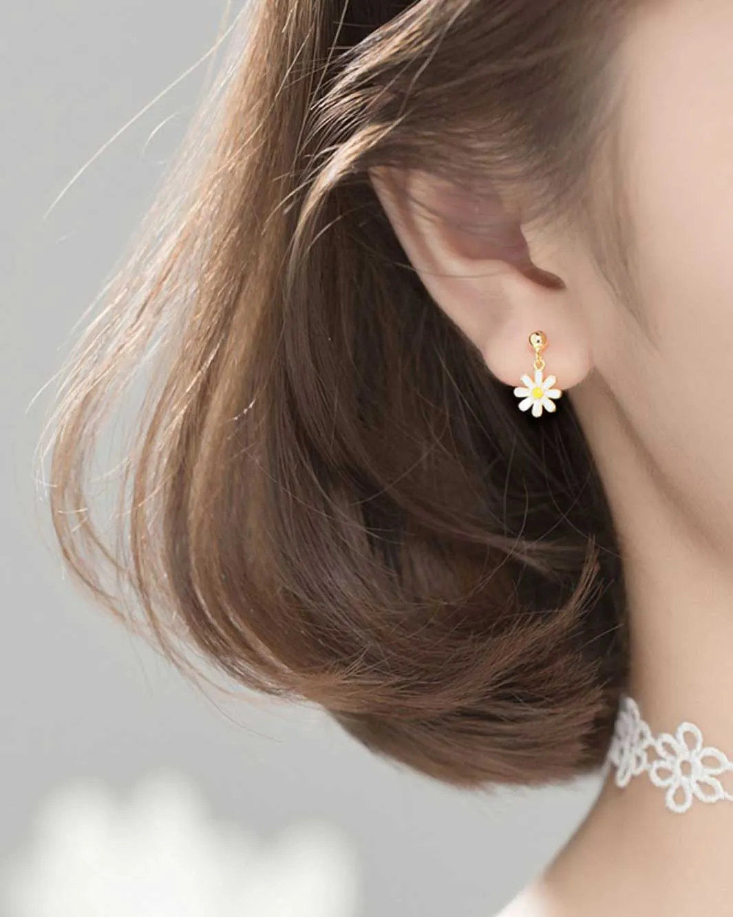 Daisy Charm Drop Earrings