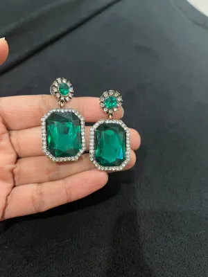 Dark Green earrings  , tear drop forest green crystal Rhinestone rectangle Crystal Pageant  green Earrings