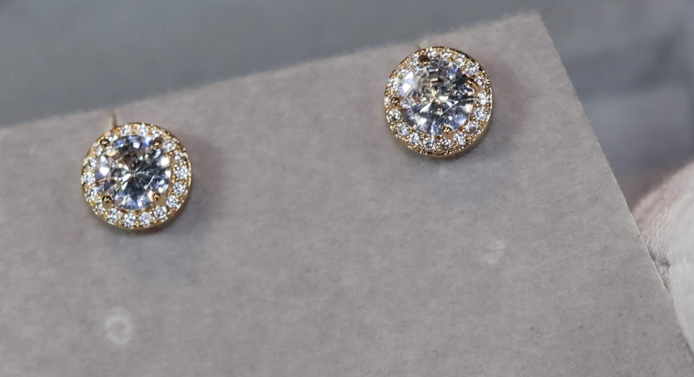 Diamond Ear Studs | Ear studs
