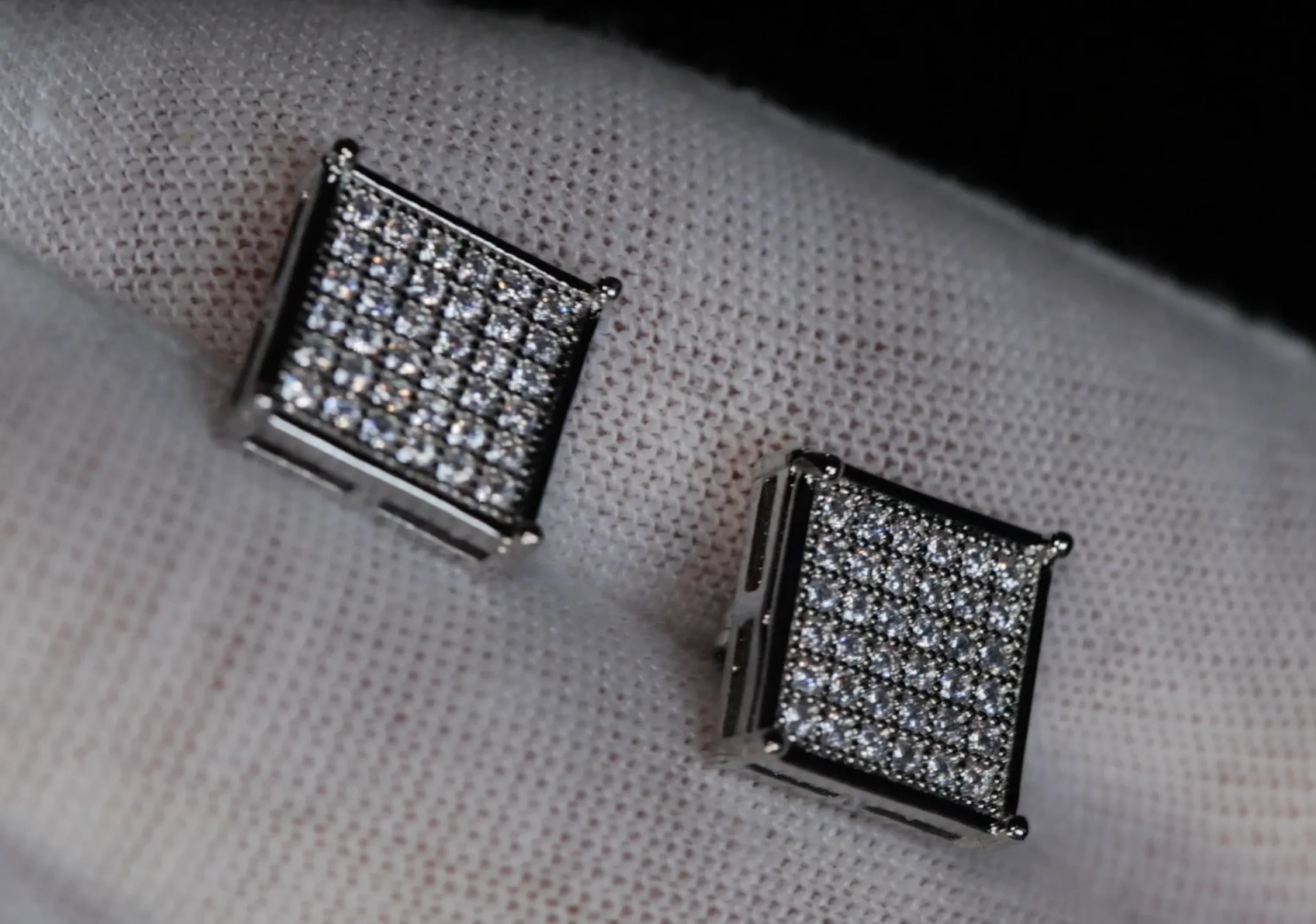 Diamond Ear Studs | Womens Stud Earrings | Mens Diamond Ear Studs