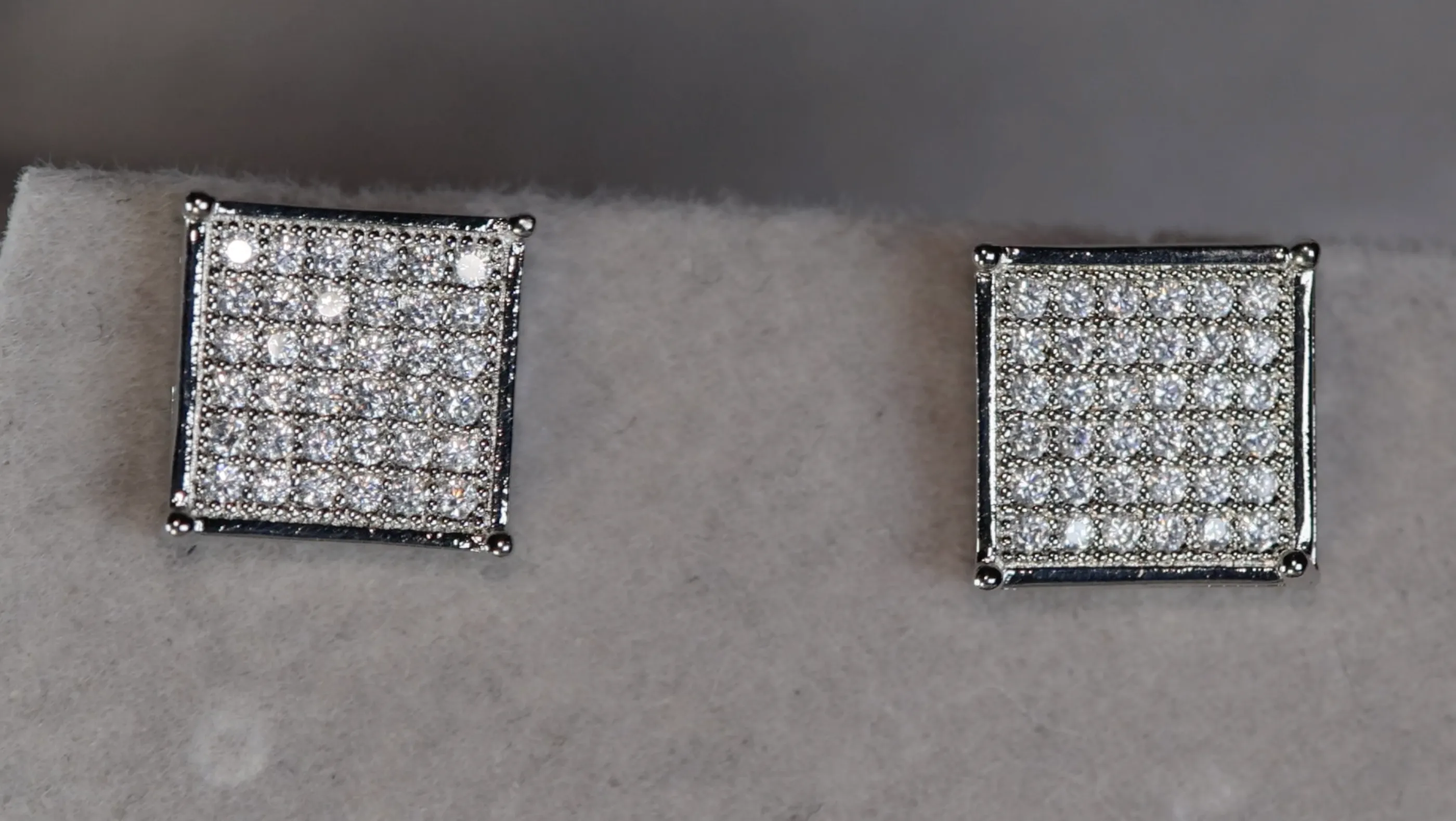 Diamond Ear Studs | Womens Stud Earrings | Mens Diamond Ear Studs