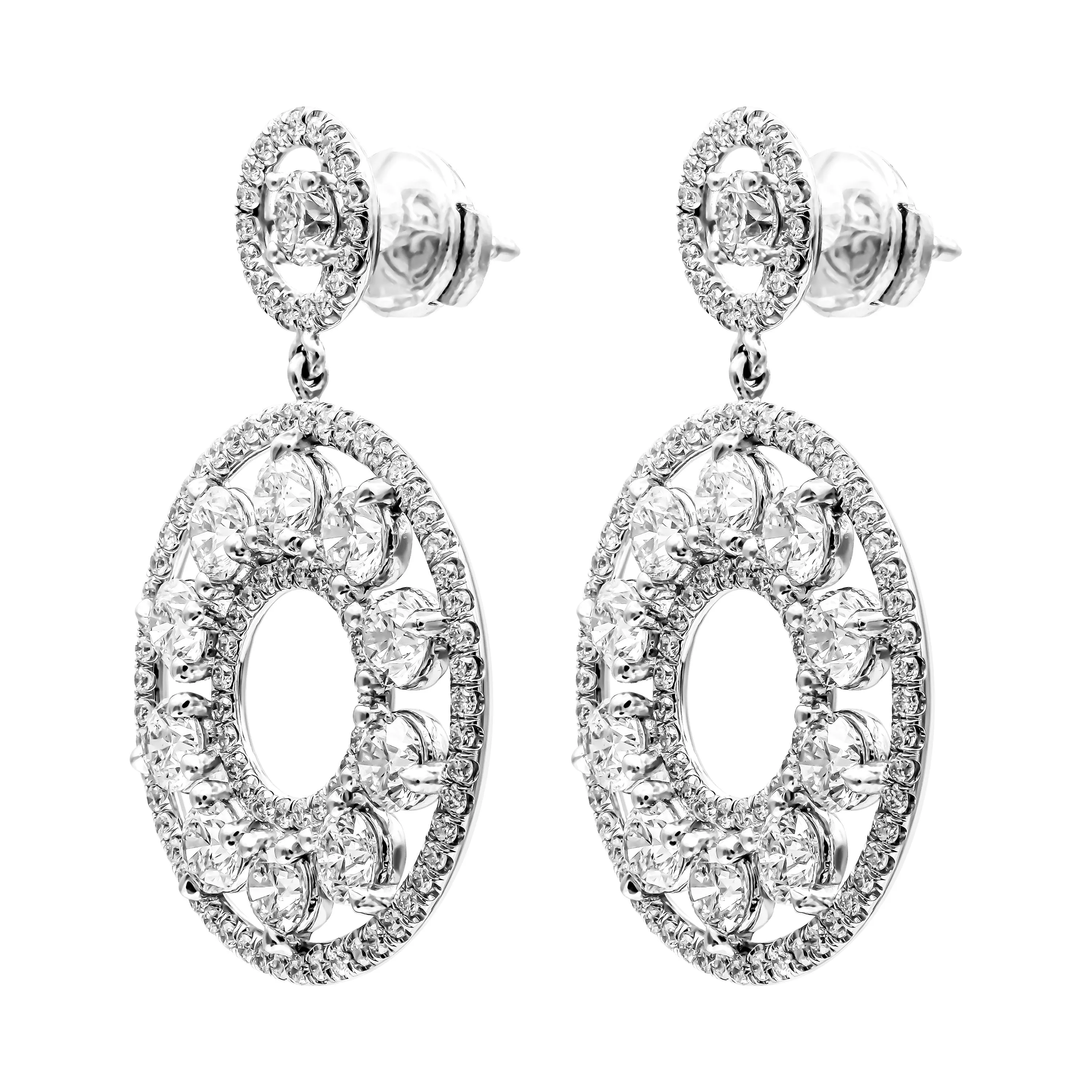 Earrings with Round Diamonds 6.58 Carat