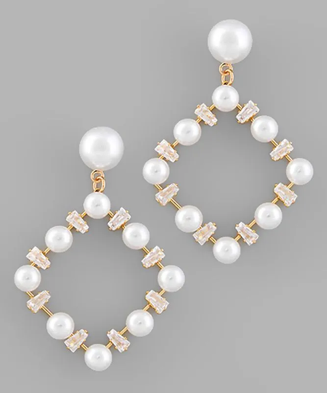 EP42772-001 Ivory/Gold Pearl/Crystal Earrings