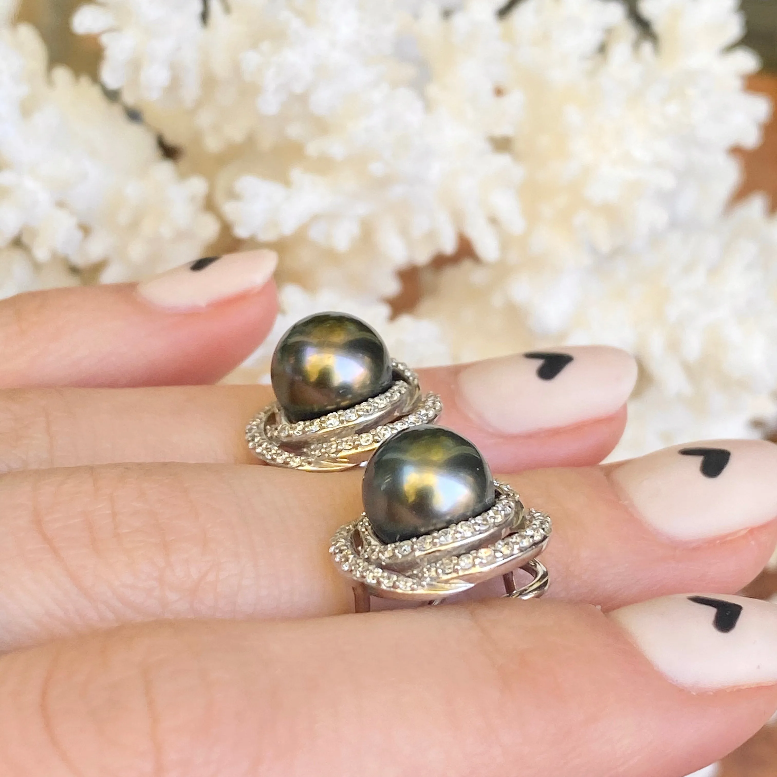 Estate 14KT White Gold Gray Tahitian Pearl   Pave Diamond Omega Back Earrings