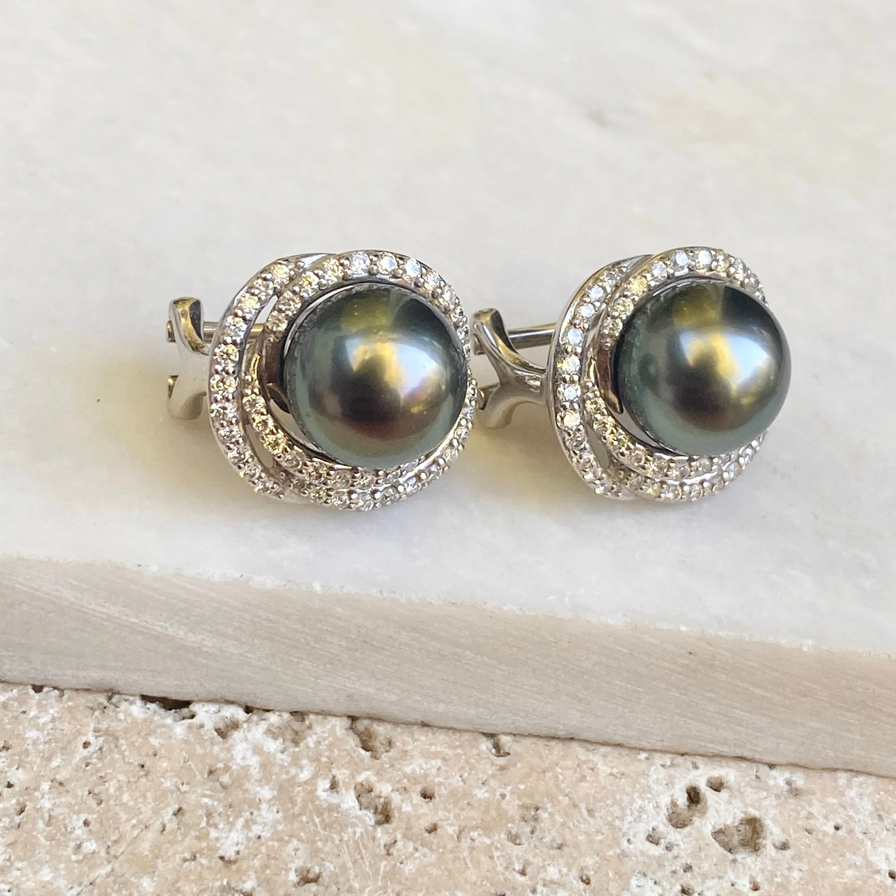 Estate 14KT White Gold Gray Tahitian Pearl   Pave Diamond Omega Back Earrings