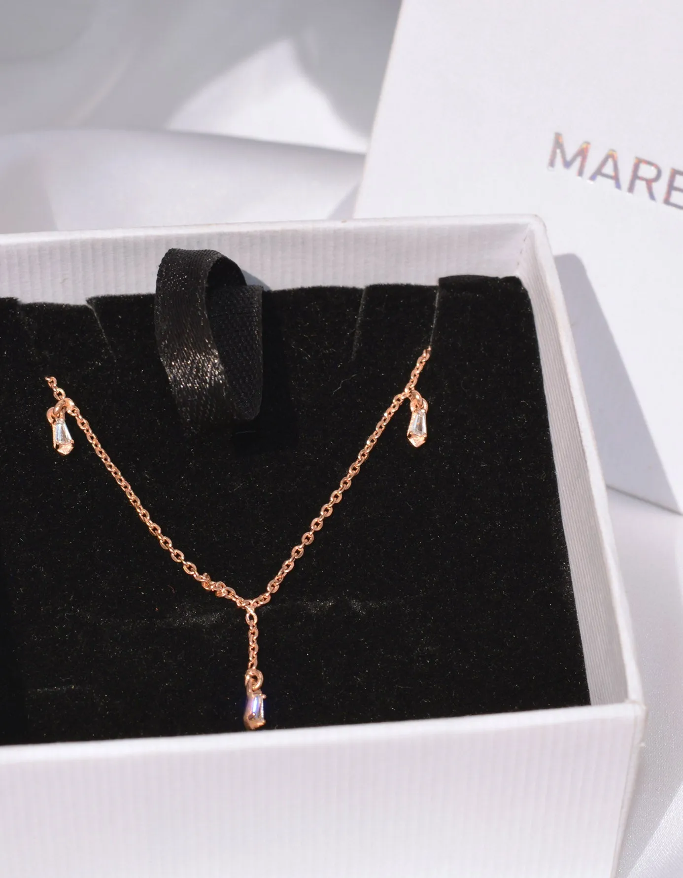Floating Stones Necklace