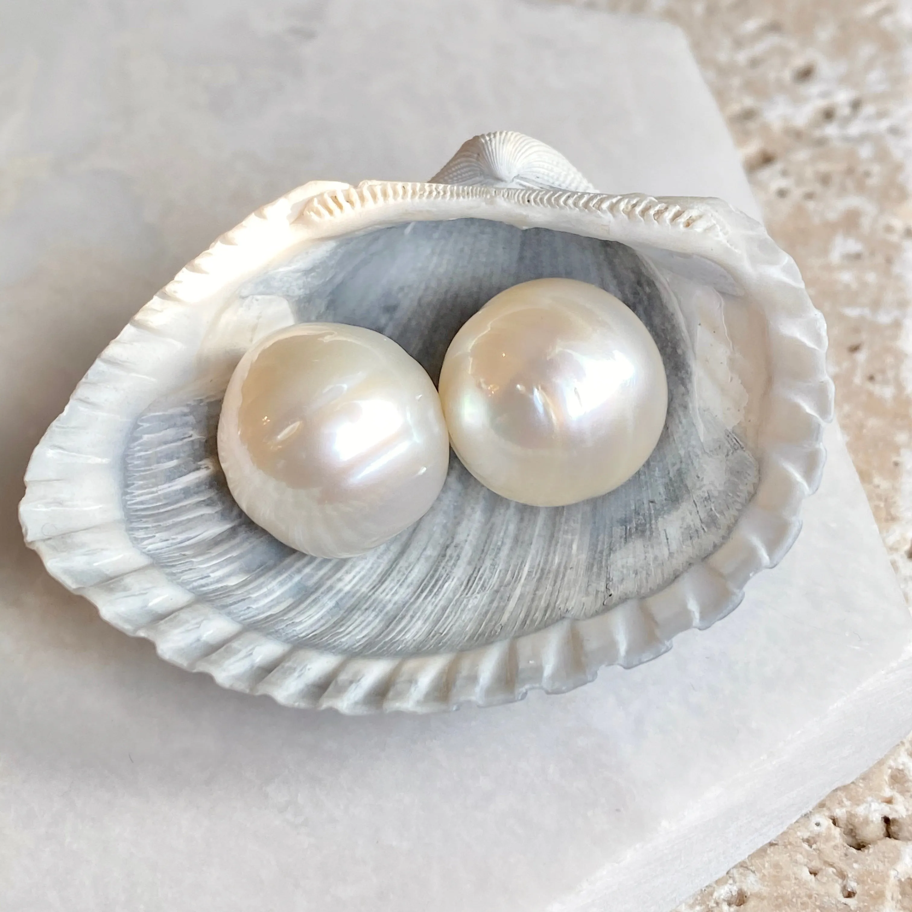 Genuine Paspaley South Sea Loose Pearl Pair "Fine" Quality 15mm