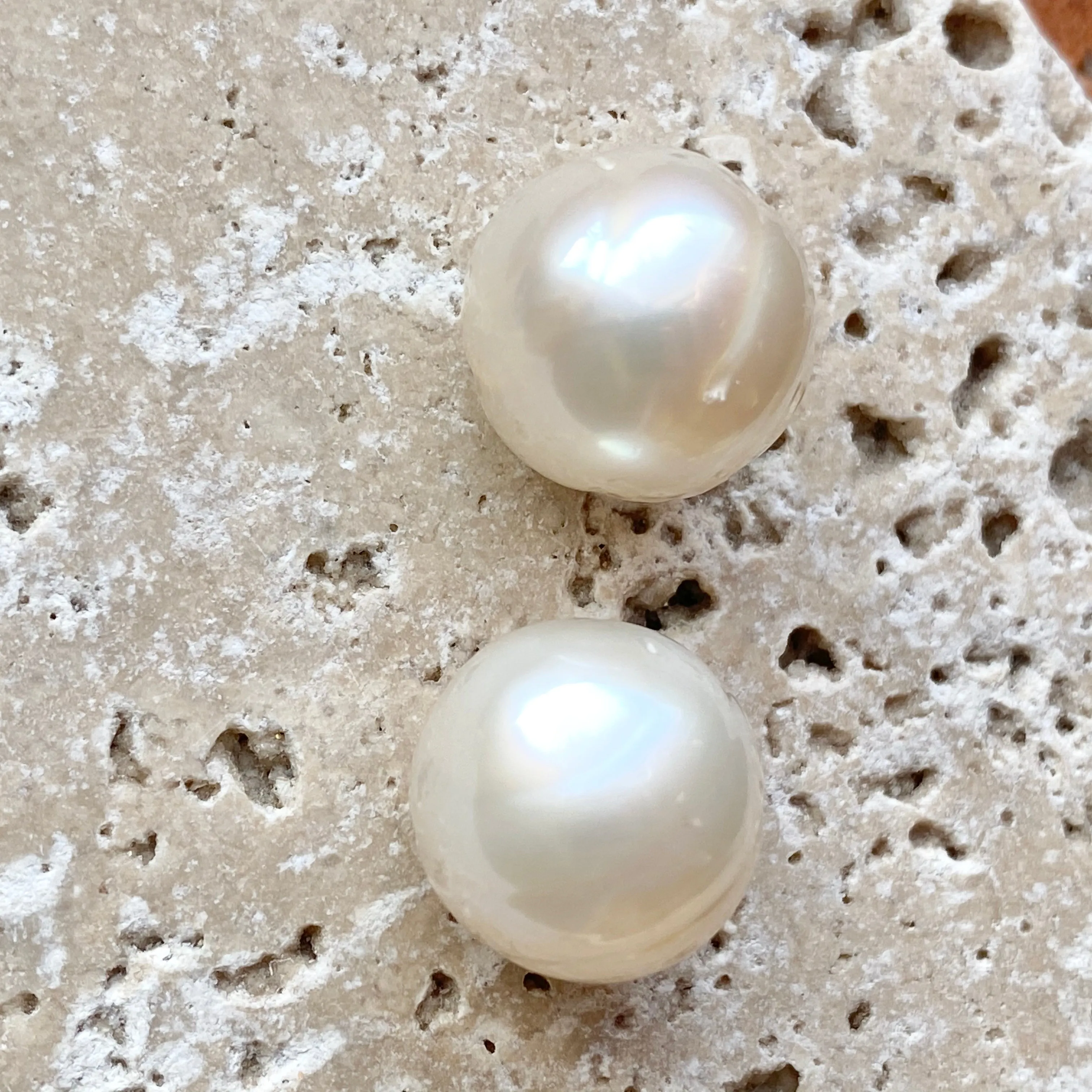 Genuine Paspaley South Sea Loose Pearl Pair "Fine" Quality 15mm