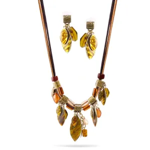 GOLD EPOXY CHARM AND BROWN BEADS NECKLACE AND EARRINGS SET #FW-SET105GBM (1ST ON E LINE)