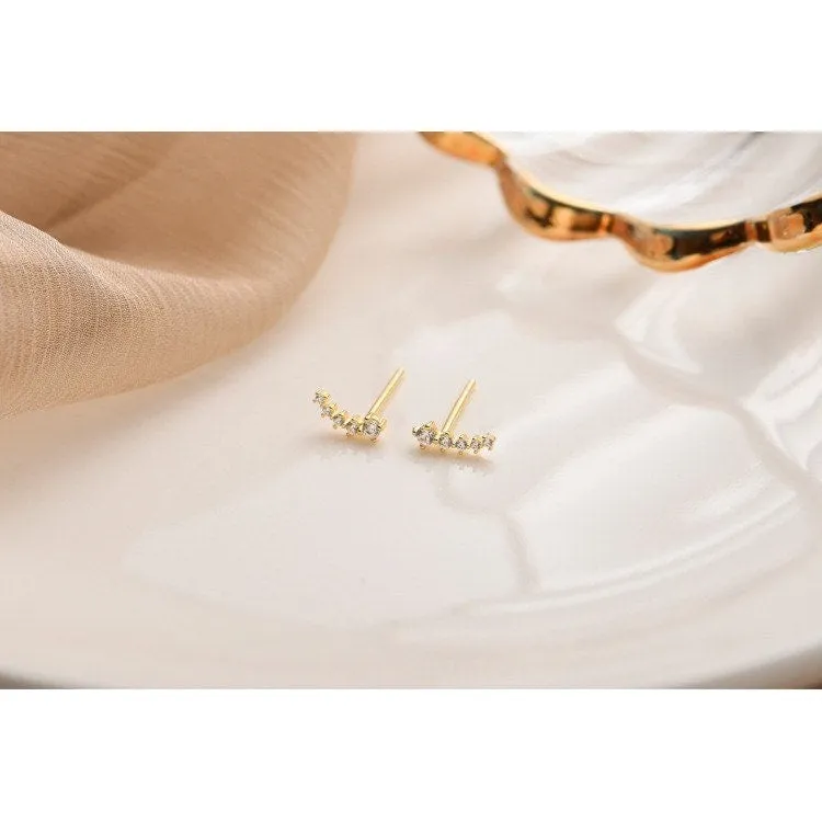 Graduated CZ Diamonds Stud Earrings-ECZ027