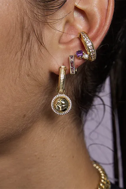 HARDWARE CHARM HOOP EARRINGS