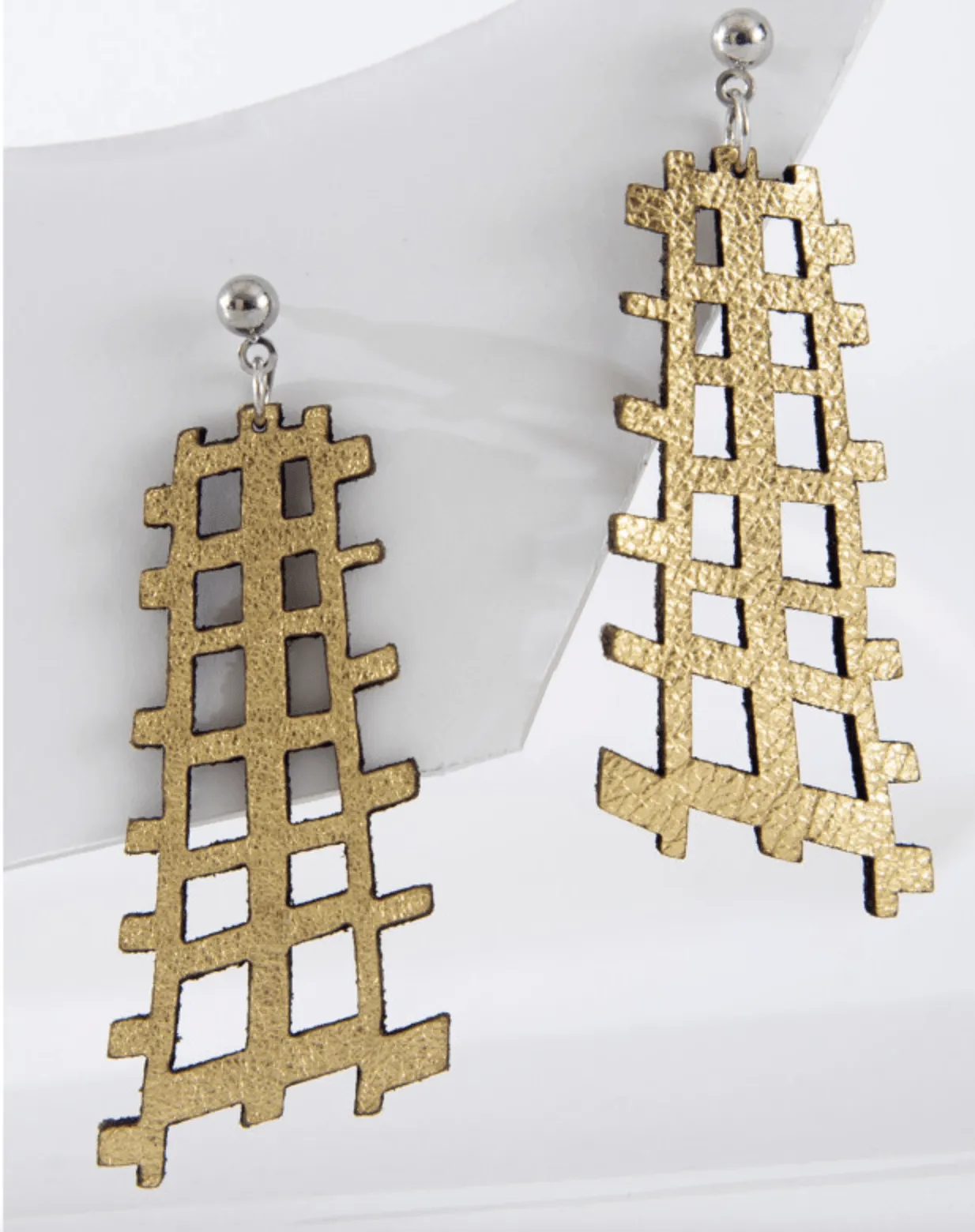 ISKN Abstract Lattice Leaves Earrings Leather SC2