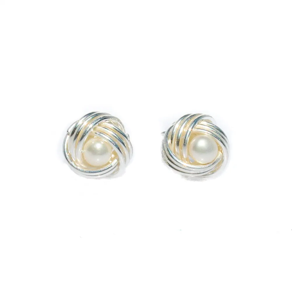 Knot Pearl Studs