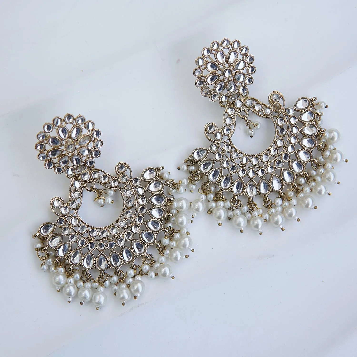 Kundan Latkan Earrings