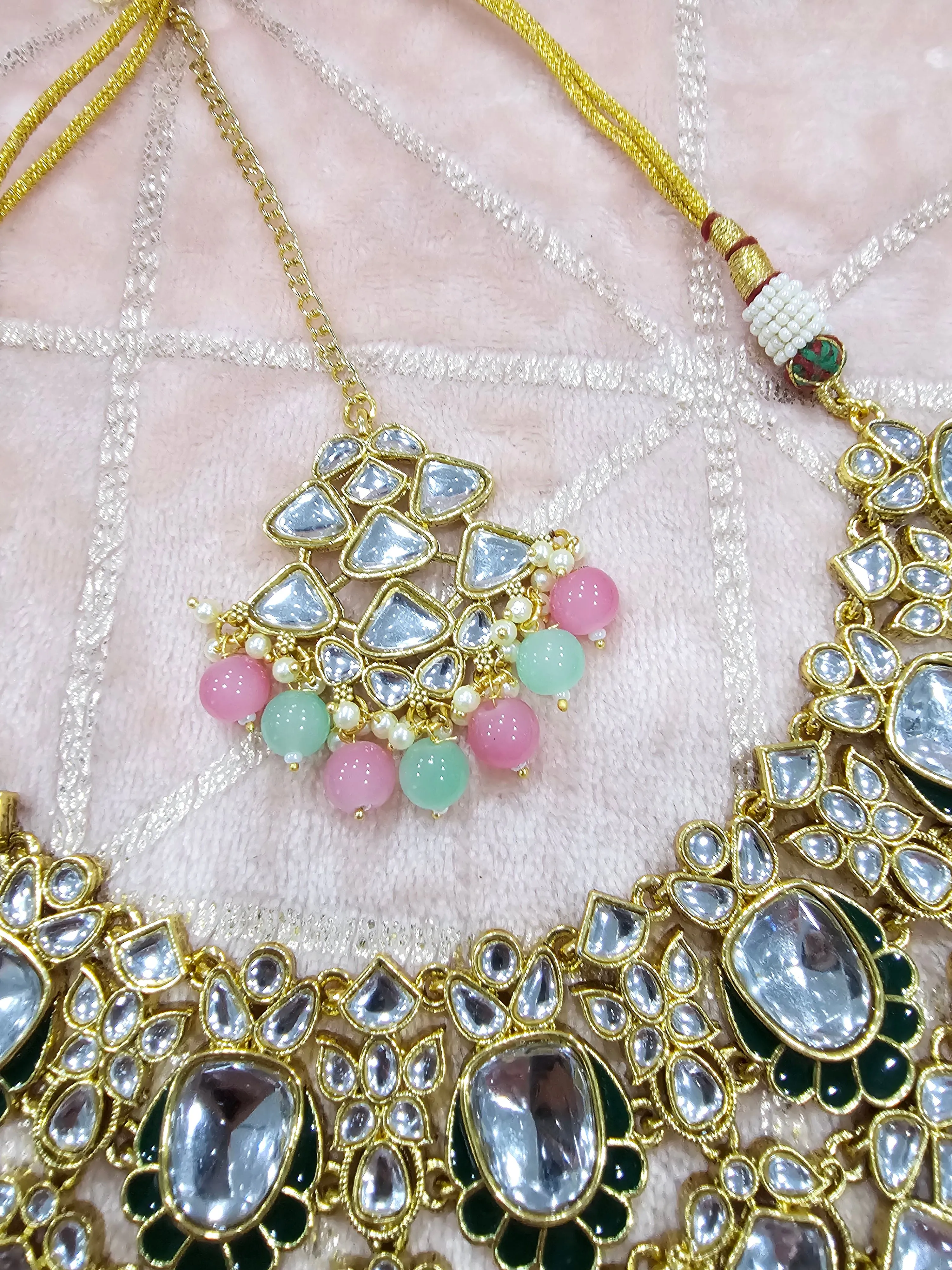Kundan Necklace Set