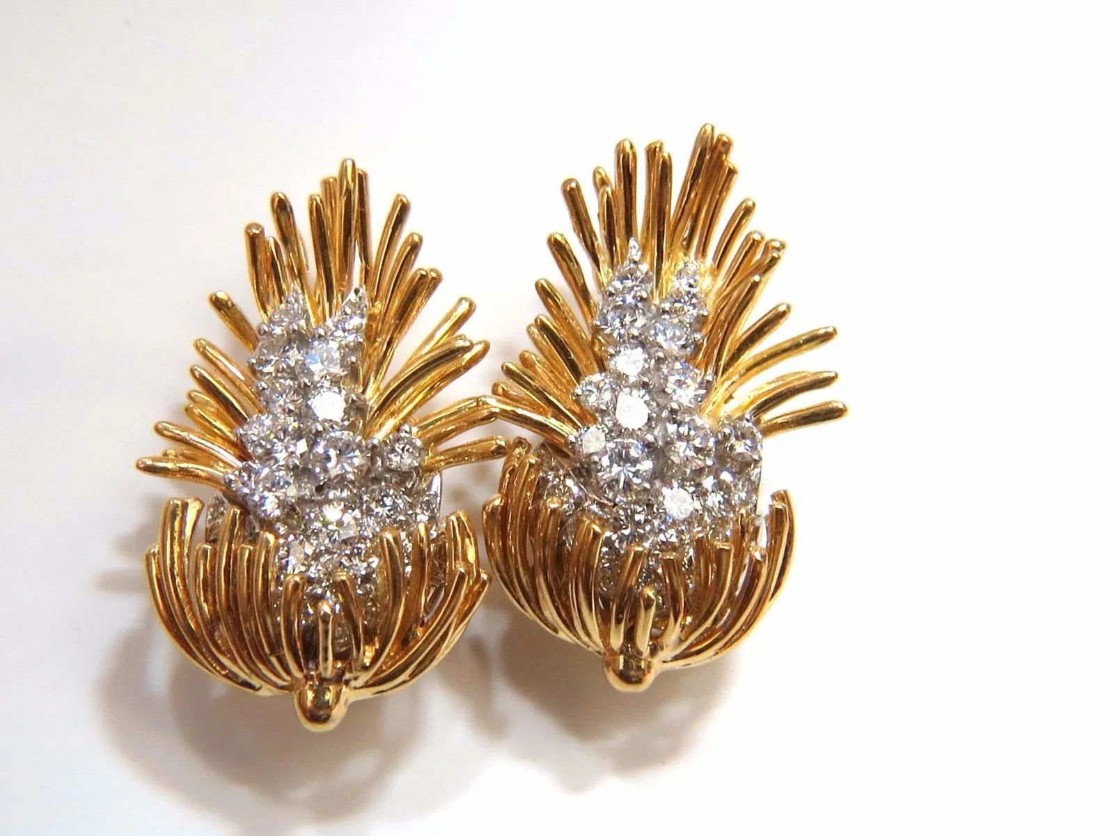 Kurt Wayne Cluster Earrings 18kt Platinum Omega