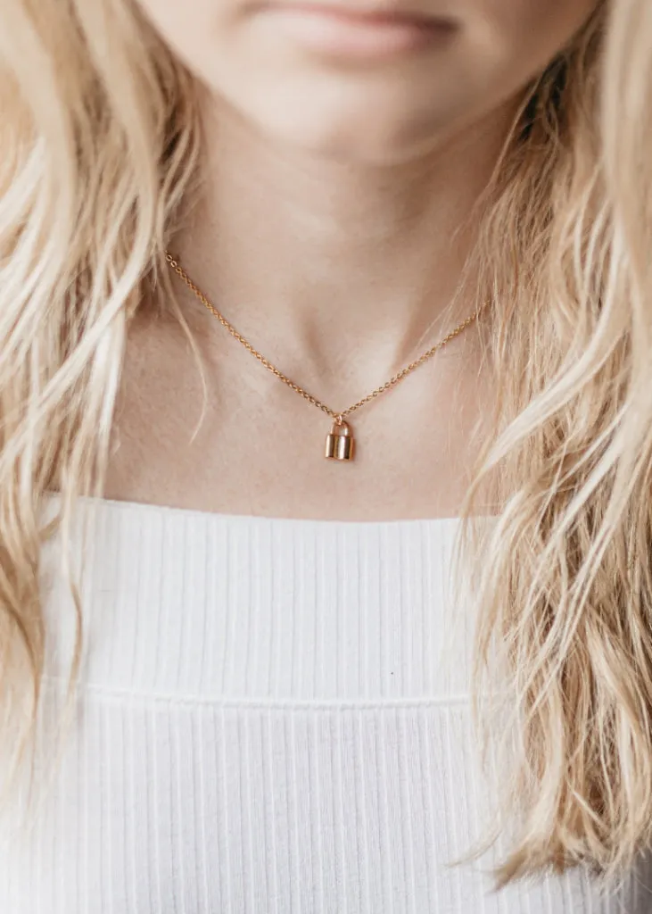 Lock necklace