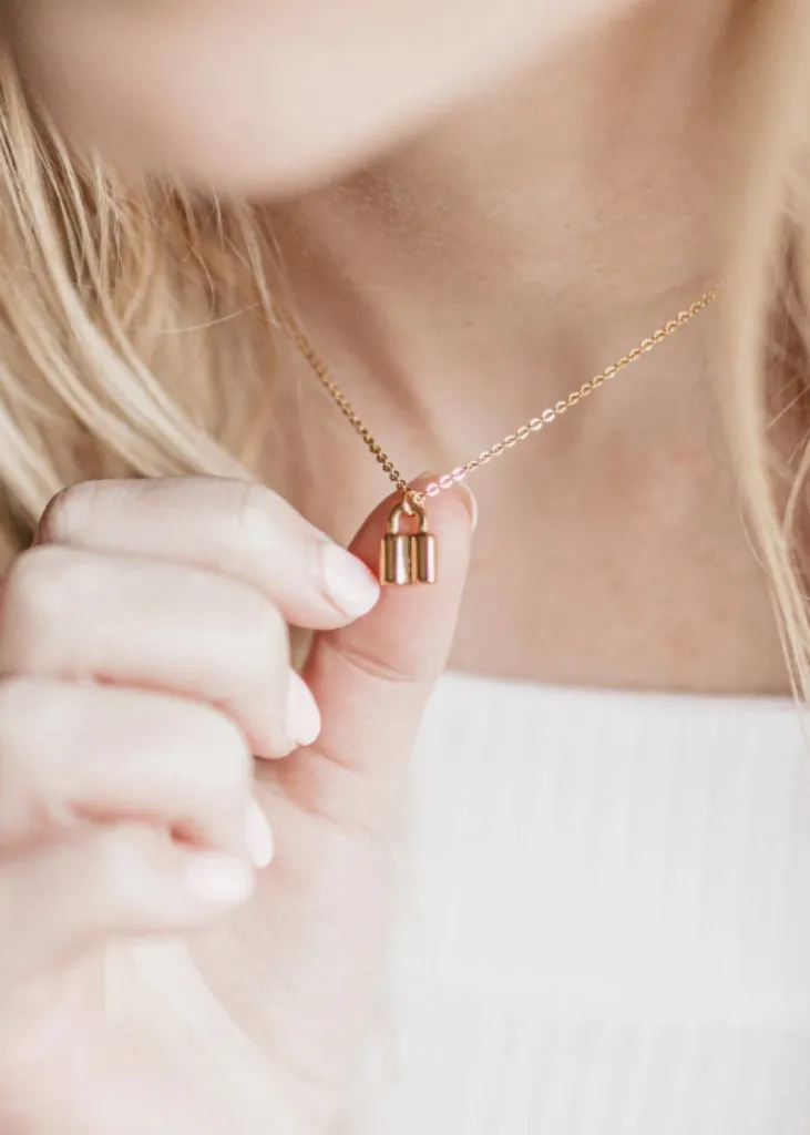 Lock necklace