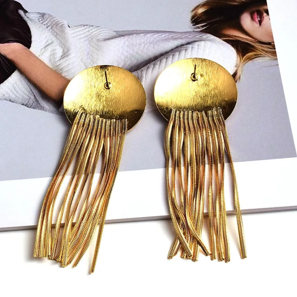 Long gold earrings ,big gold fringe earrings , gold wedding earrings , big gold earrings , large gold earrings , gold chain earring