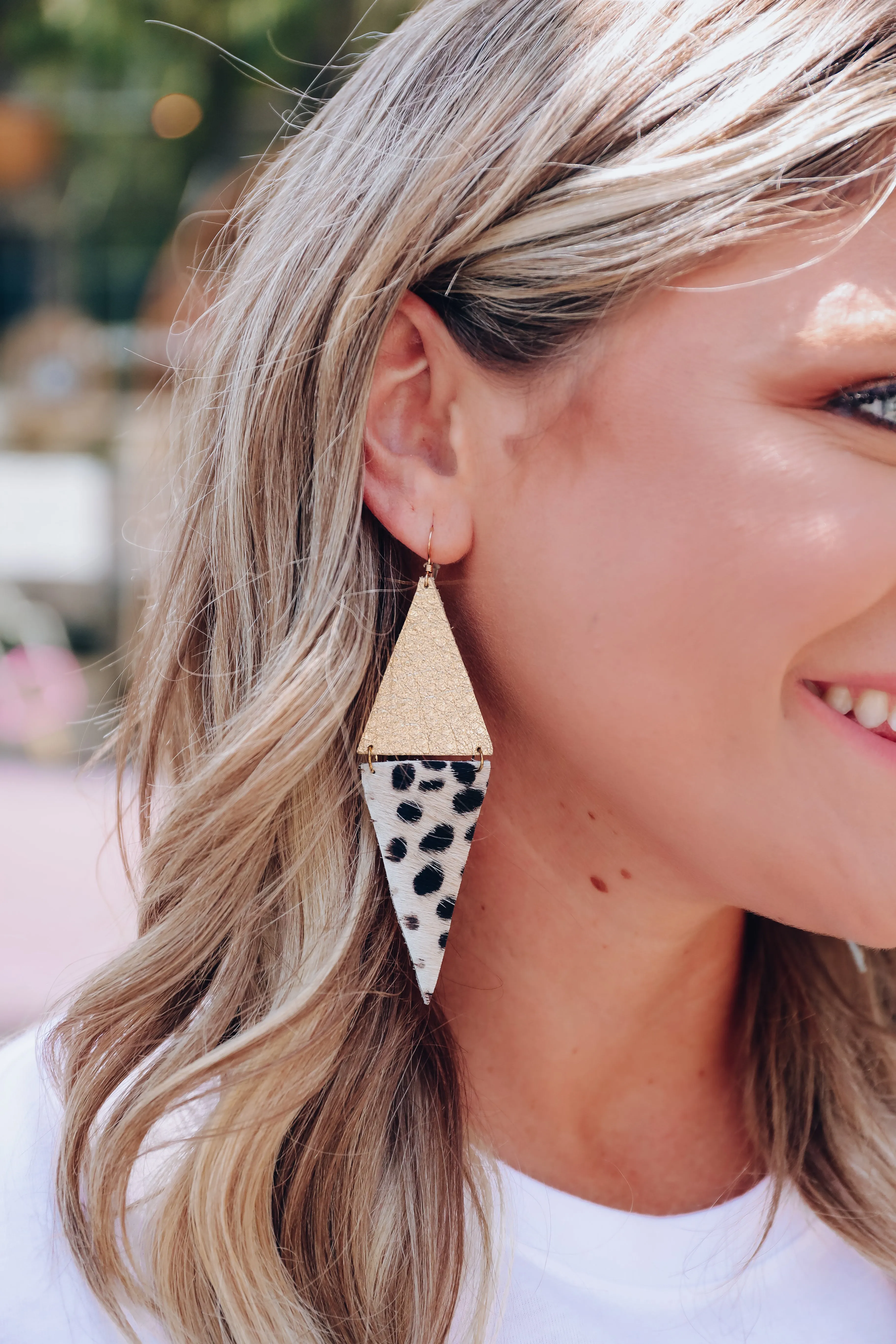 Metallic/Triangle Leather Earrings - Gold/Cheetah
