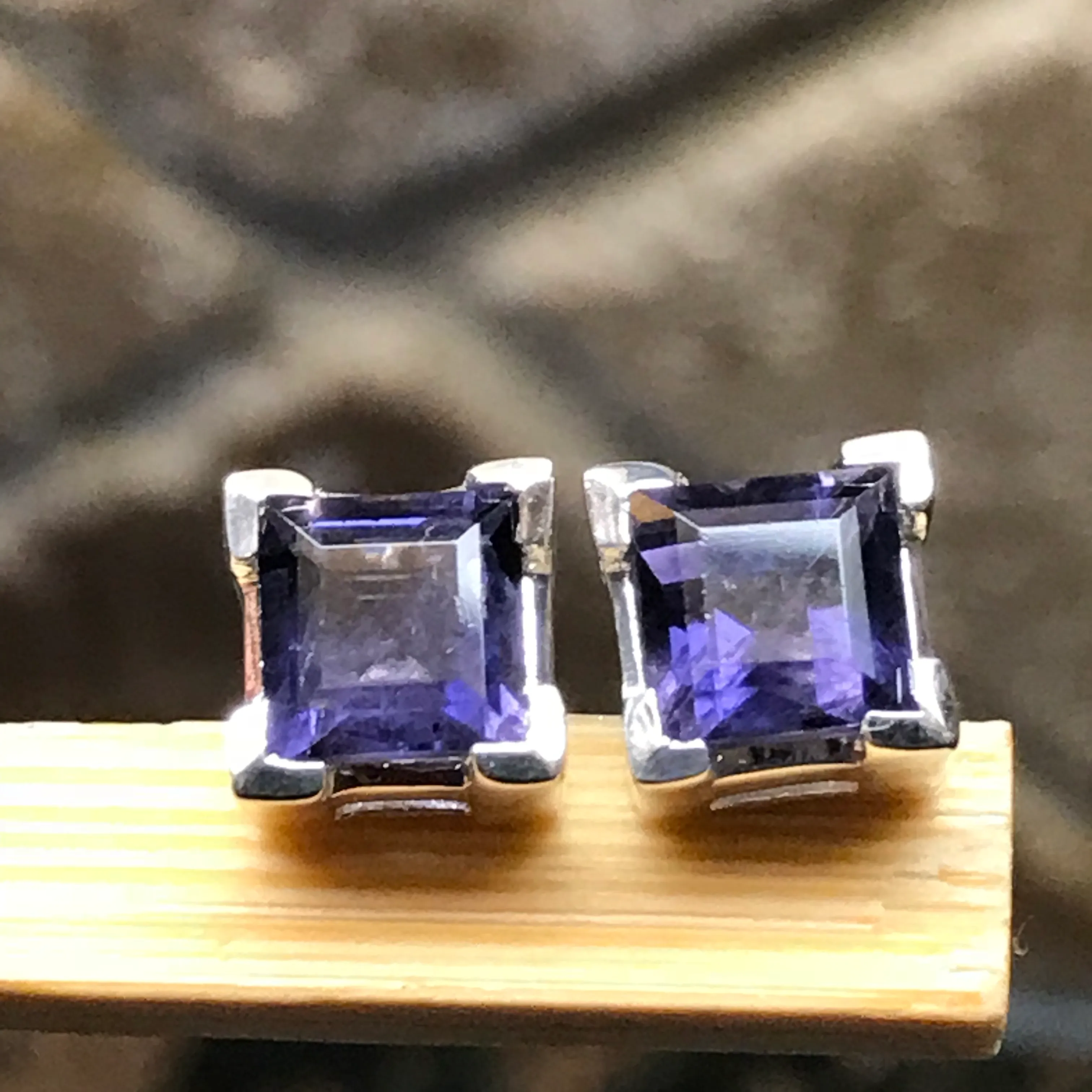 Natural 2.5ct Iolite 925 Solid Sterling Silver Stud Earrings 6mm
