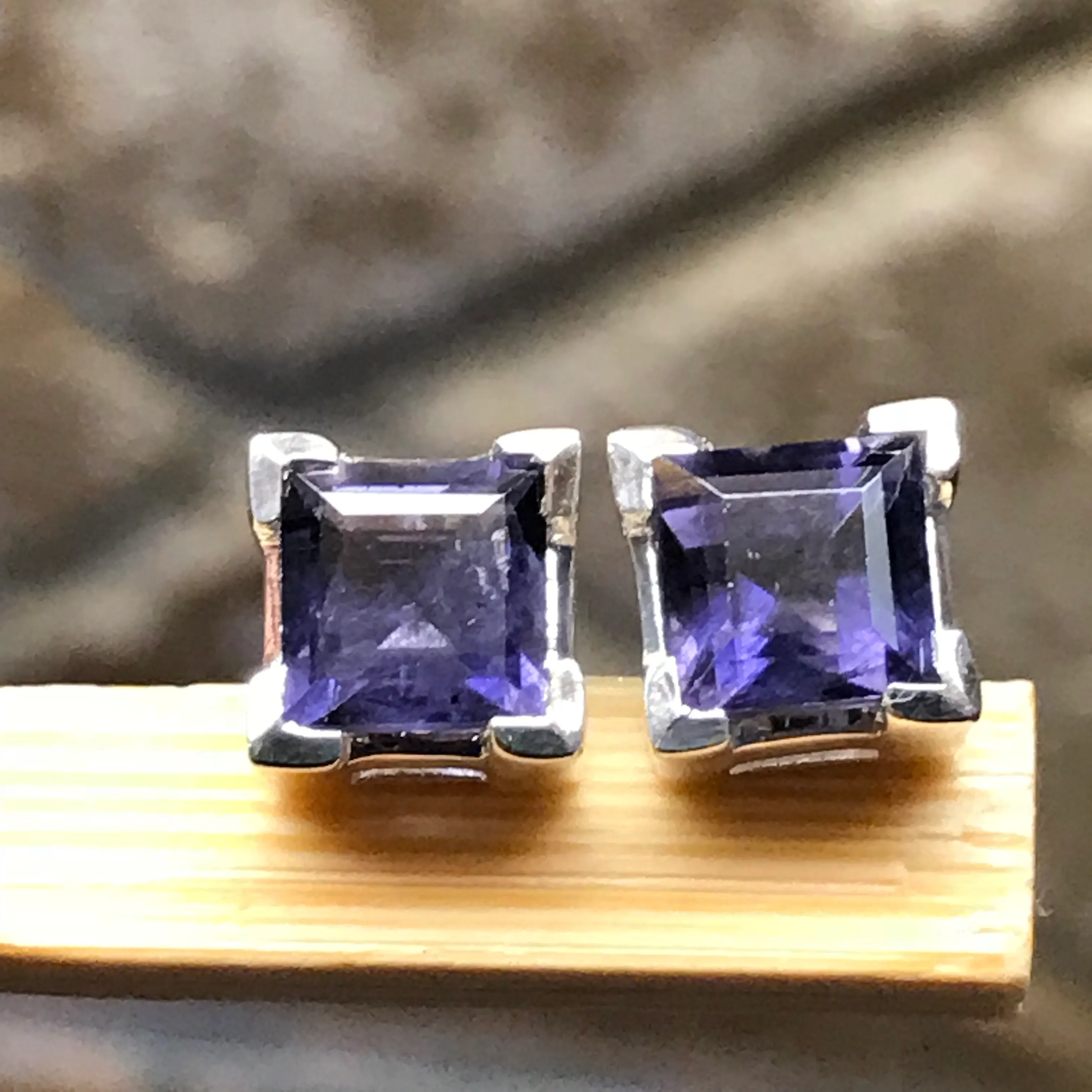 Natural 2.5ct Iolite 925 Solid Sterling Silver Stud Earrings 6mm