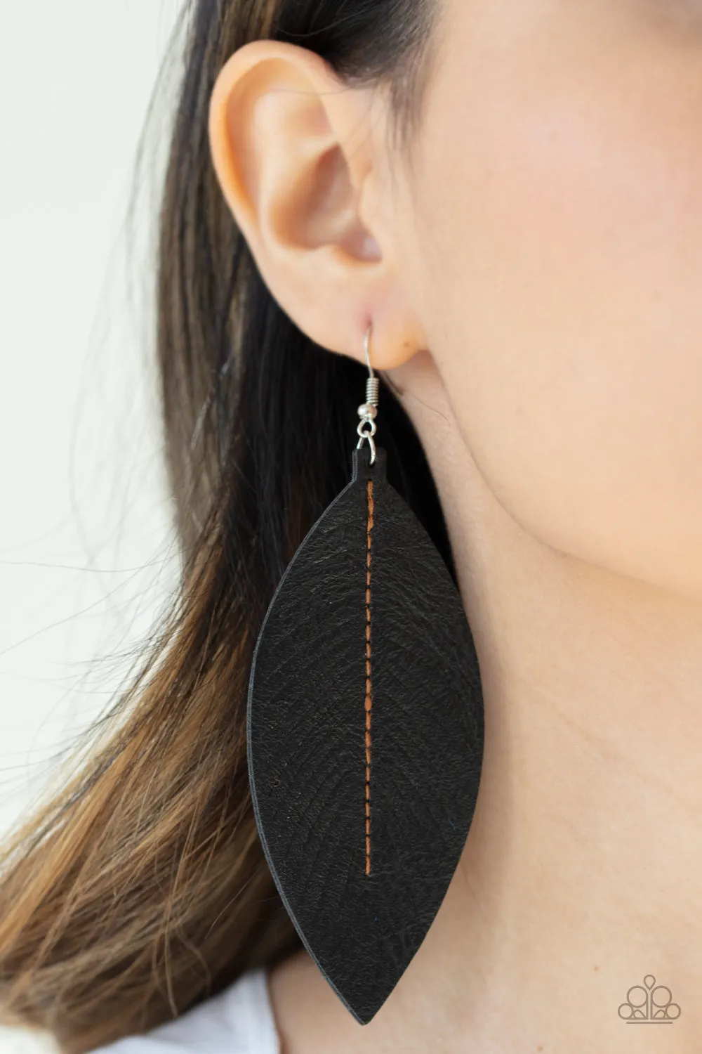 Naturally Beautiful Black
Earrings Paparazzi